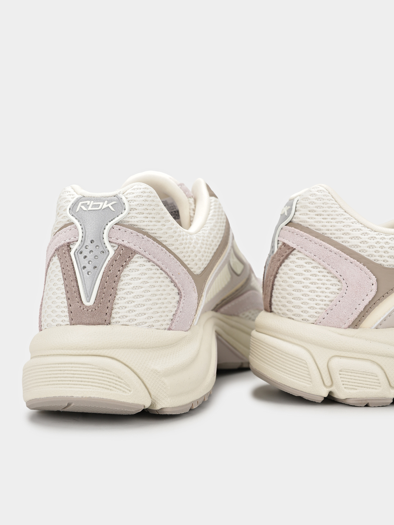 Кросівки Reebok Premier Trinity модель 100211393 Фото