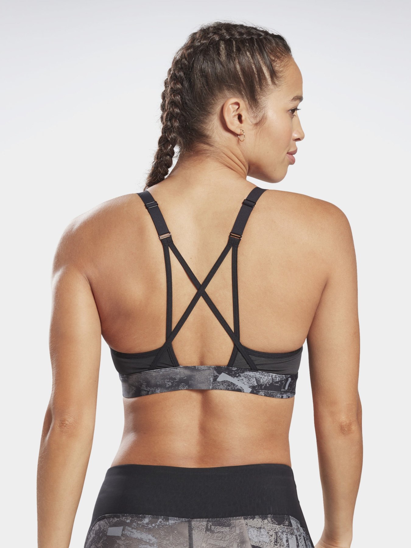 Топ спортивный Reebok LUX STRAPPY PADDED модель GI6528 Фото