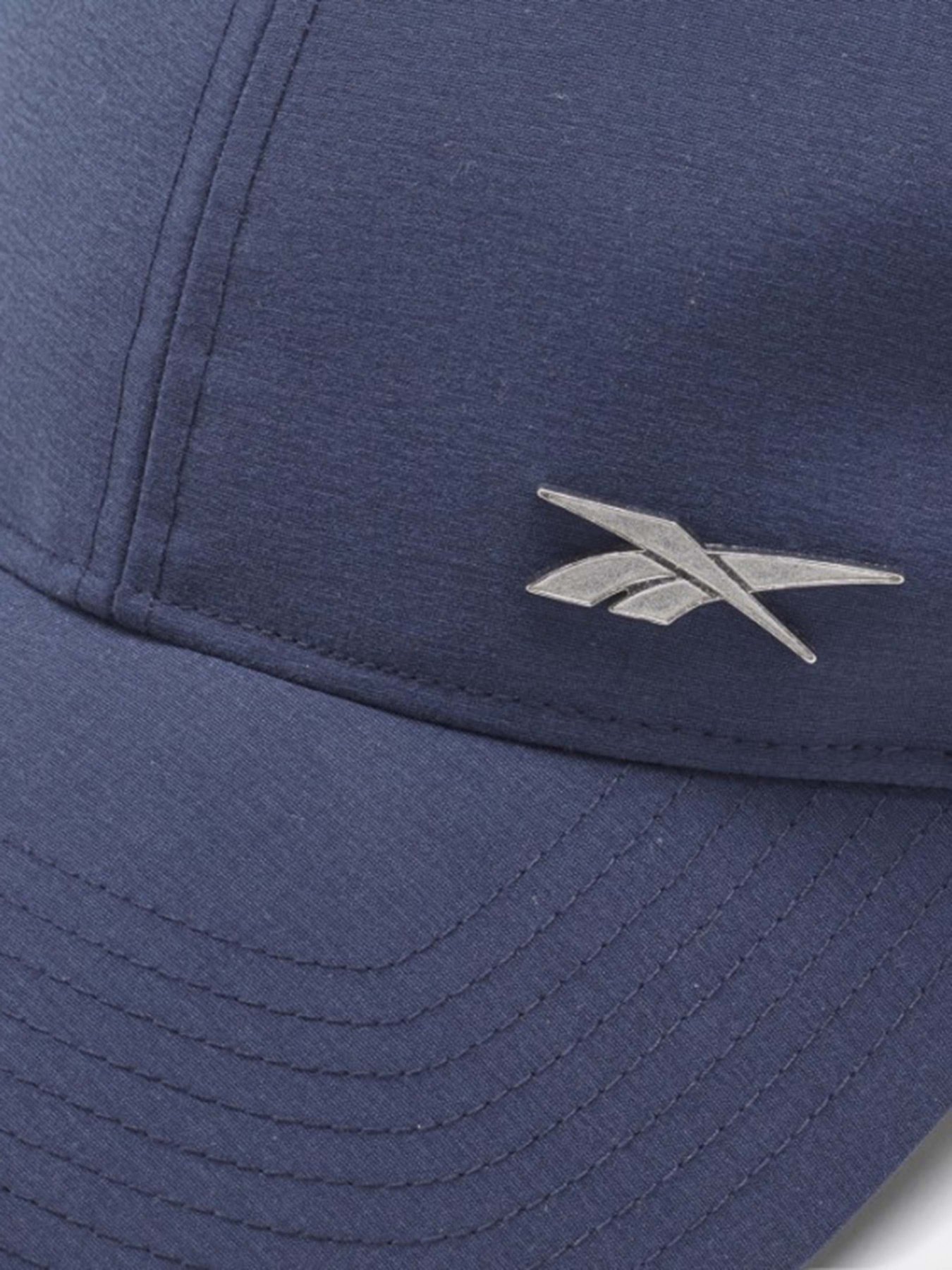 Кепка Reebok Badge модель GH0402 Кепка Reebok Badge модель GH0402 Фото