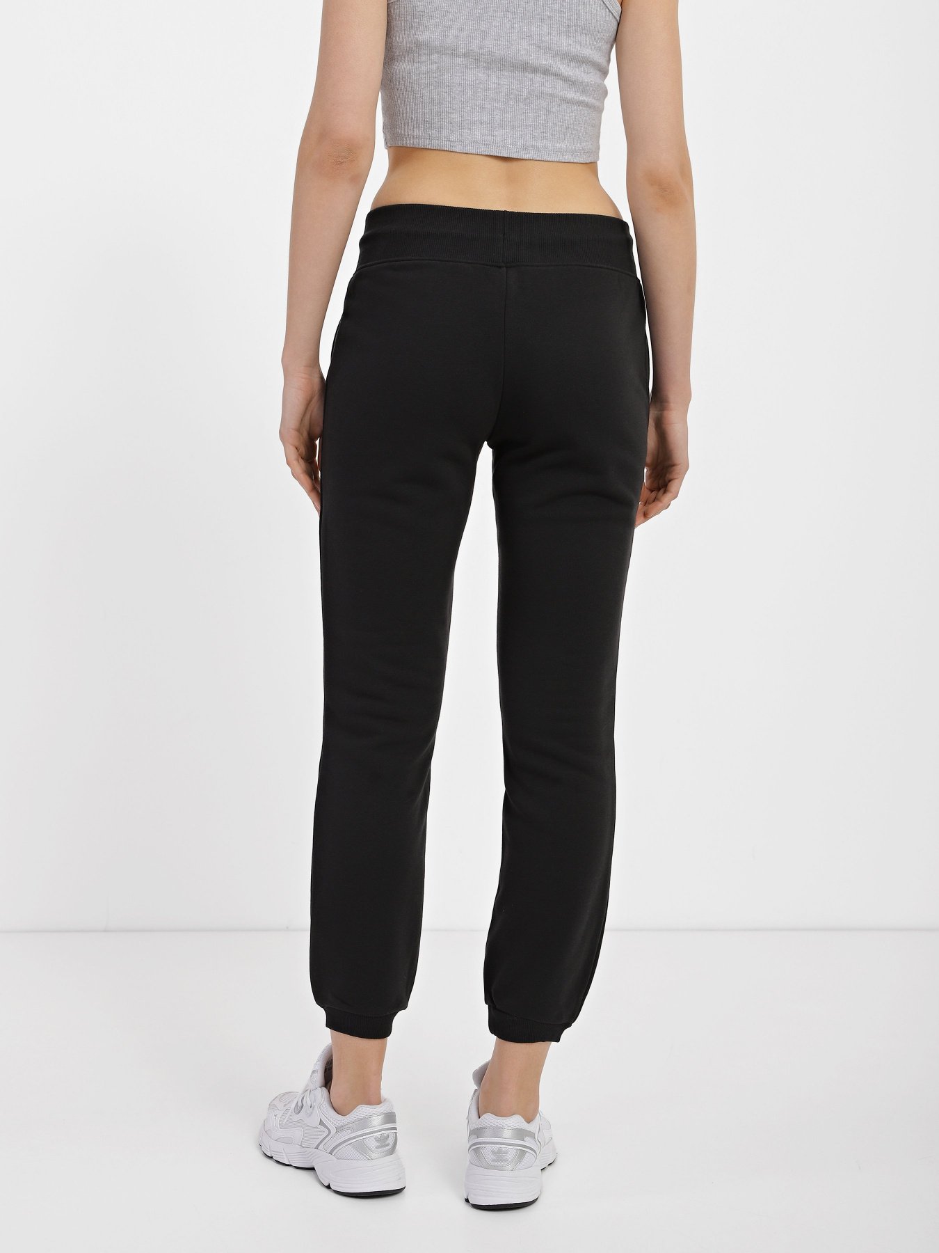 Штаны спортивные Reebok Classics модель 0B1115 Фото