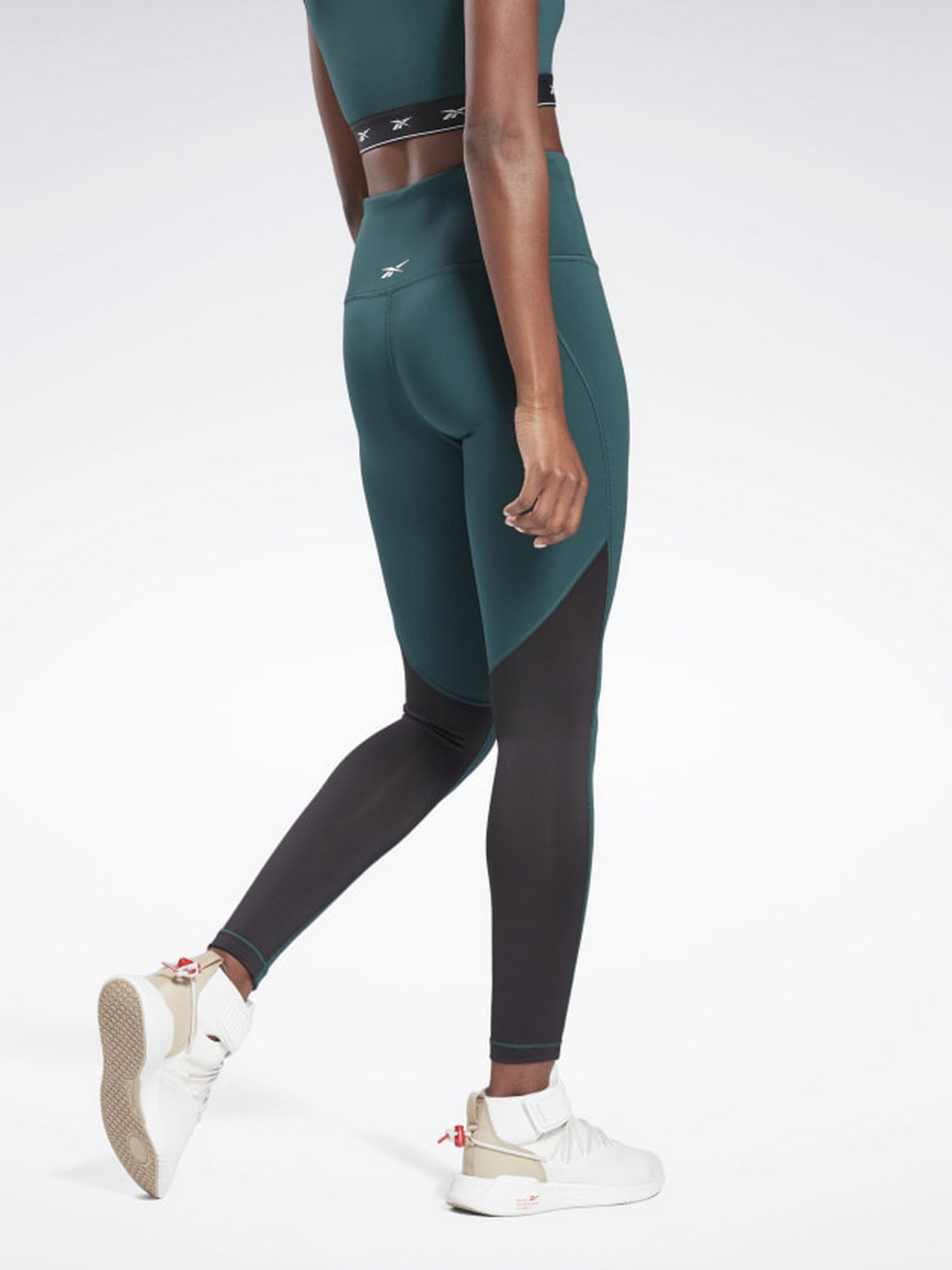 Леггинсы спортивные Reebok BEYOND THE SWEAT модель GP2327 Фото