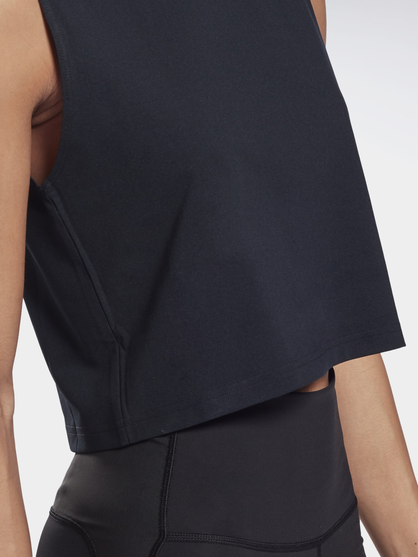 Топ Reebok  VECTOR COTTON модель GL2595 Фото