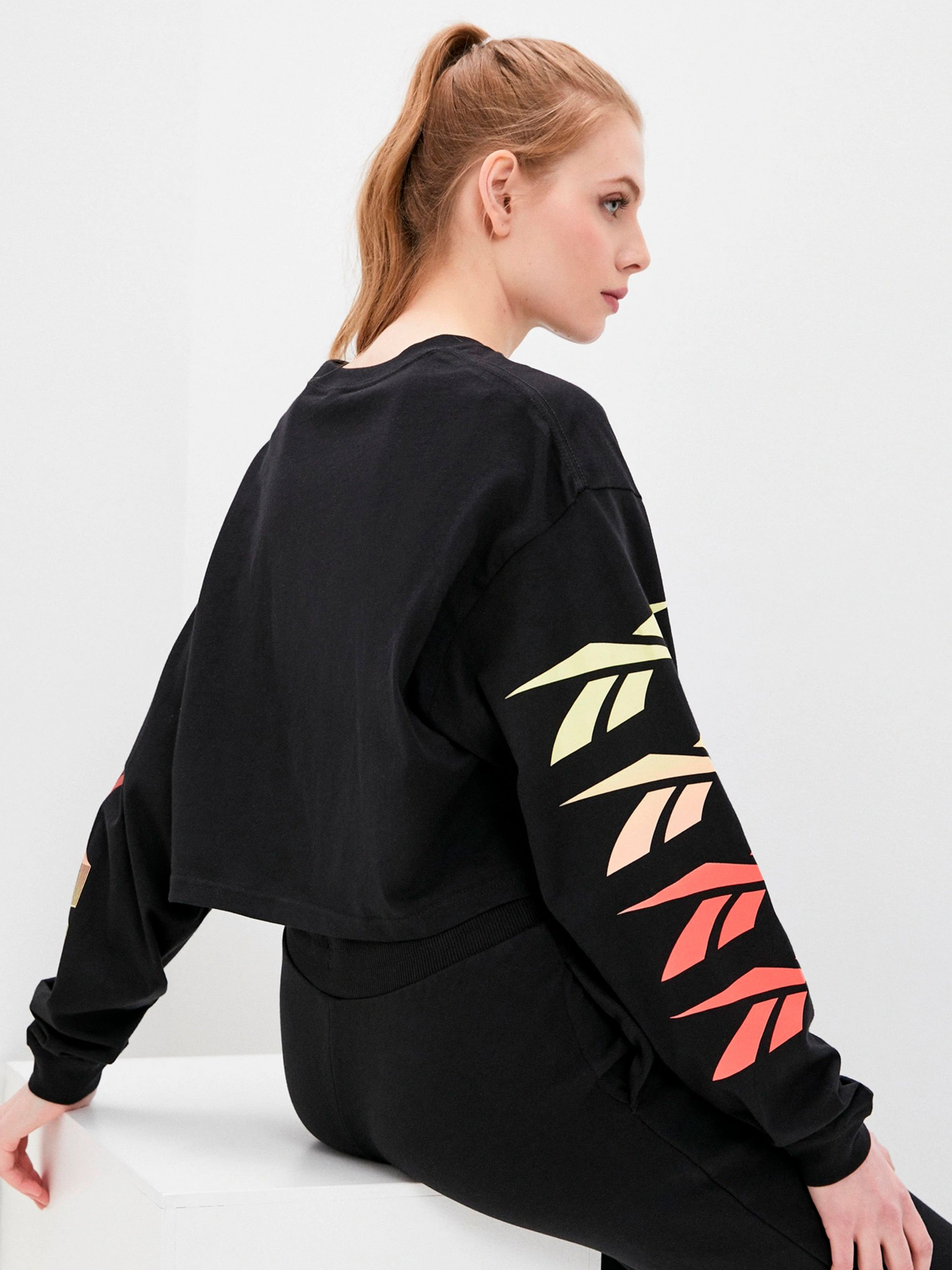 Футболки и поло Reebok Classics Long Sleeve модель GP1149 Фото