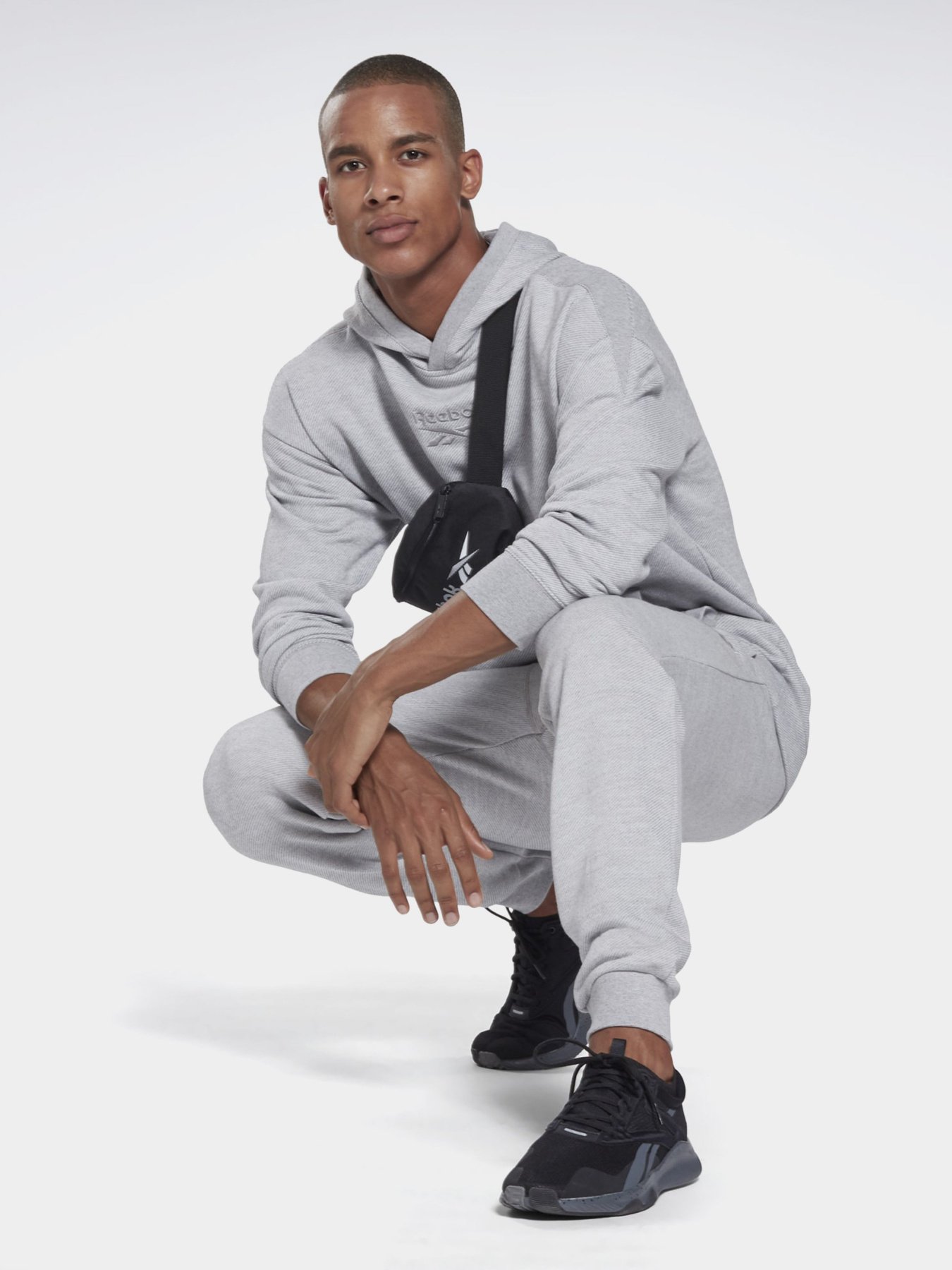 Штаны спортивные Reebok TE MELANGE модель GI9409 Фото