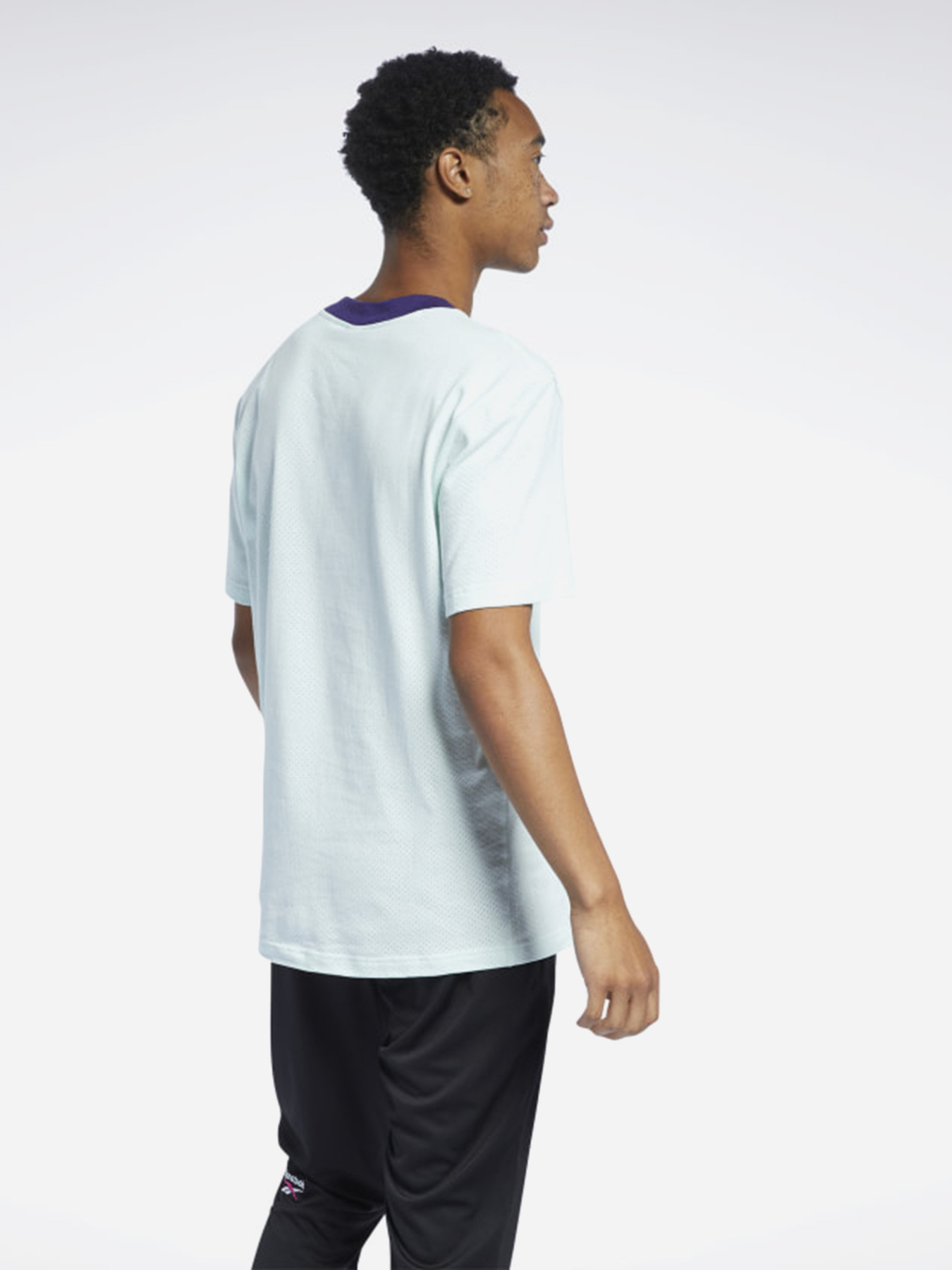 Футболка Reebok Classics Graphic модель GL1664 Фото