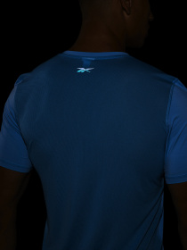 Футболки і поло Reebok TECHSTYLE RUNNING ACTIVCHILL модель GJ6231 Фото