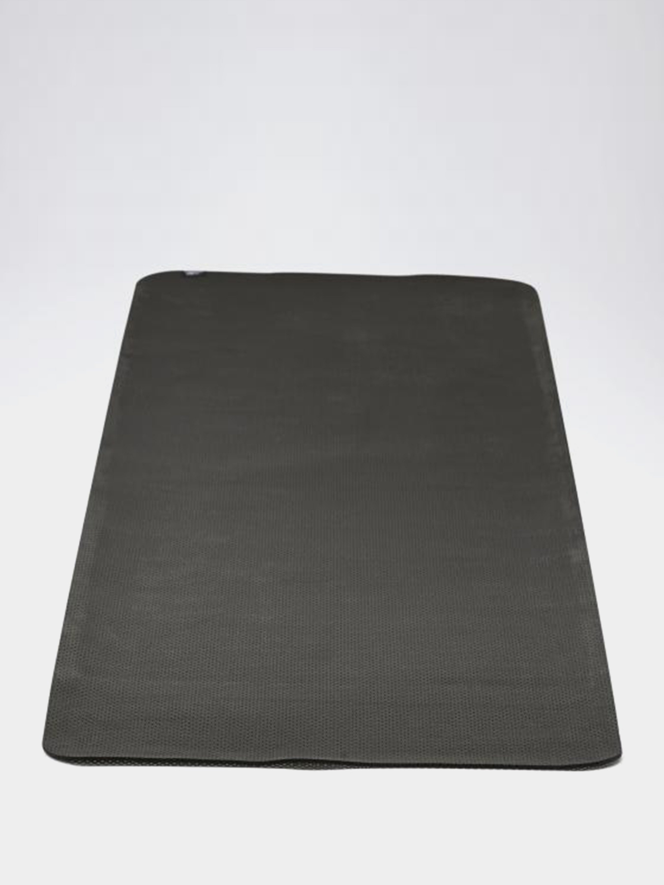 Килимок туристичний Reebok TECH STYLE Модель GD0626 Фото