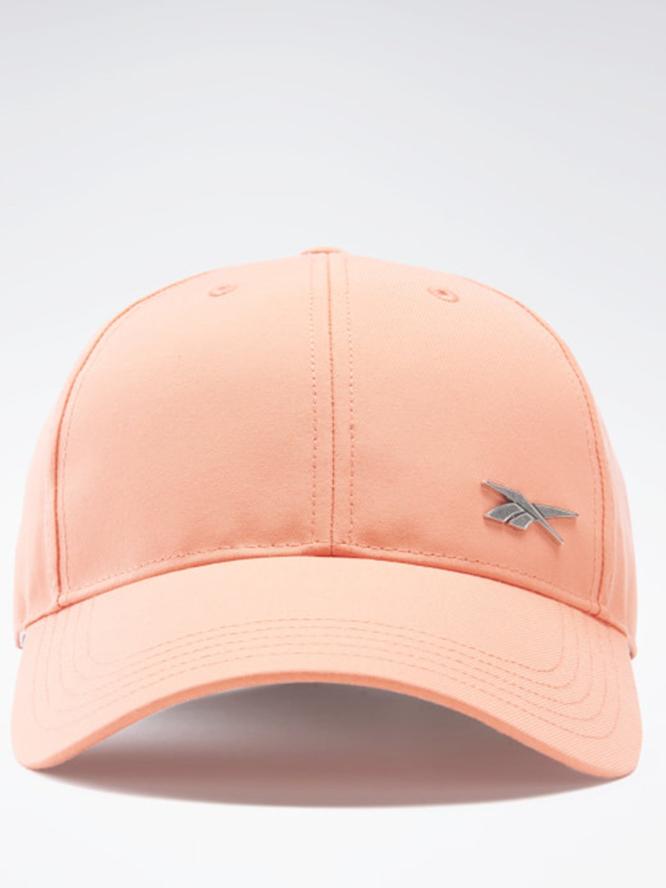 Кепка Reebok ACTIVE FOUNDATION BADGE модель GM6038 Кепка Reebok ACTIVE FOUNDATION BADGE модель GM6038 Фото