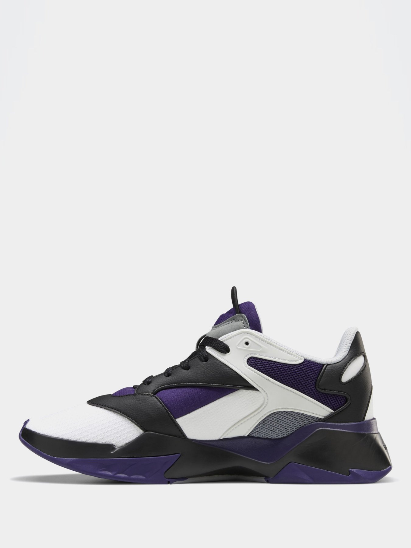 Кроссовки повседневные Reebok PRESEASON.01 модель FX3869 Фото