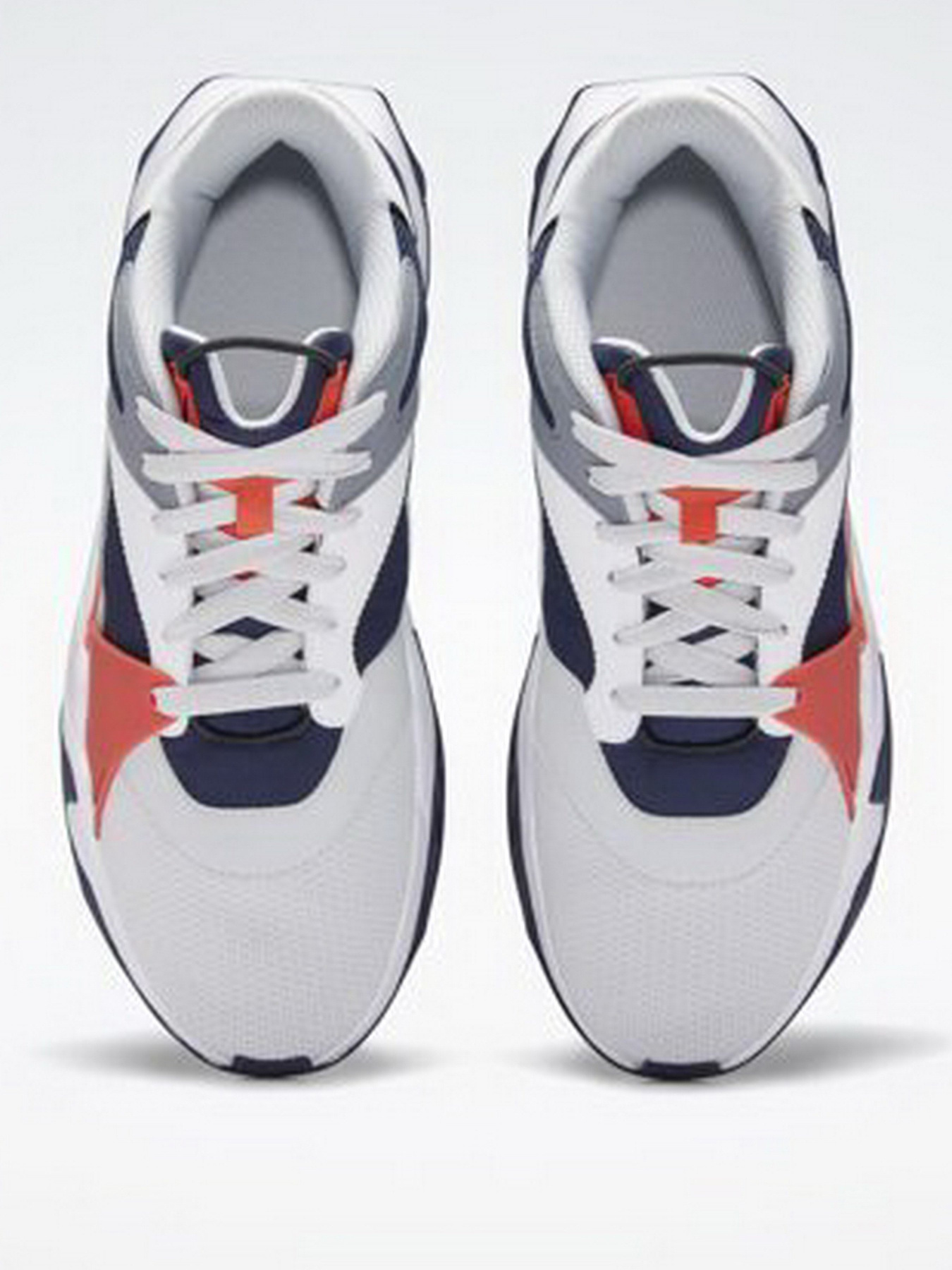 Кросівки Reebok PRESEASON.01 модель FX3870 Фото