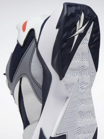 Кросівки повсякденні Reebok PRESEASON.01 модель FX3870 Фото