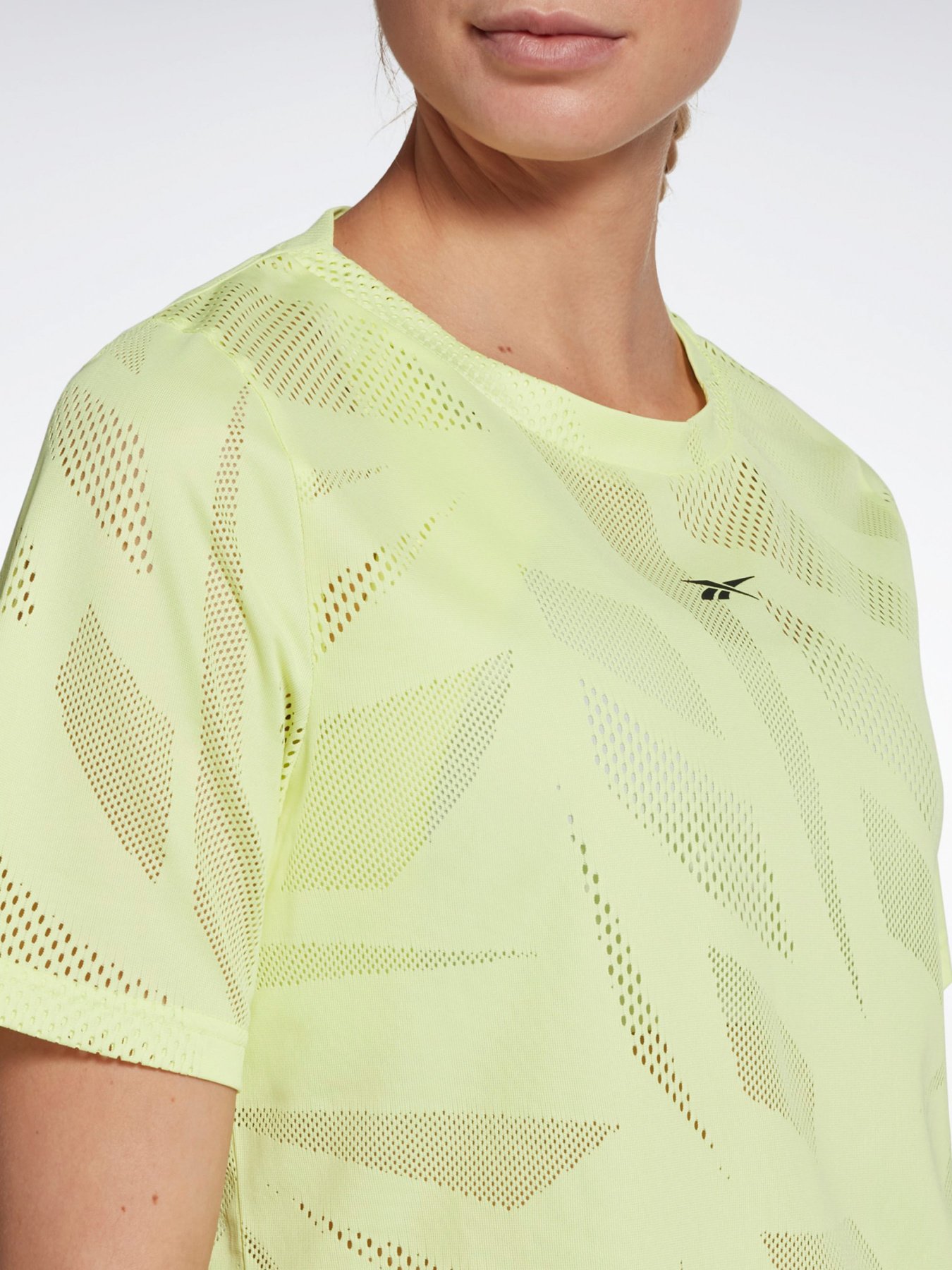 Спортивна футболка Reebok PERFORATED модель GI6532 Фото