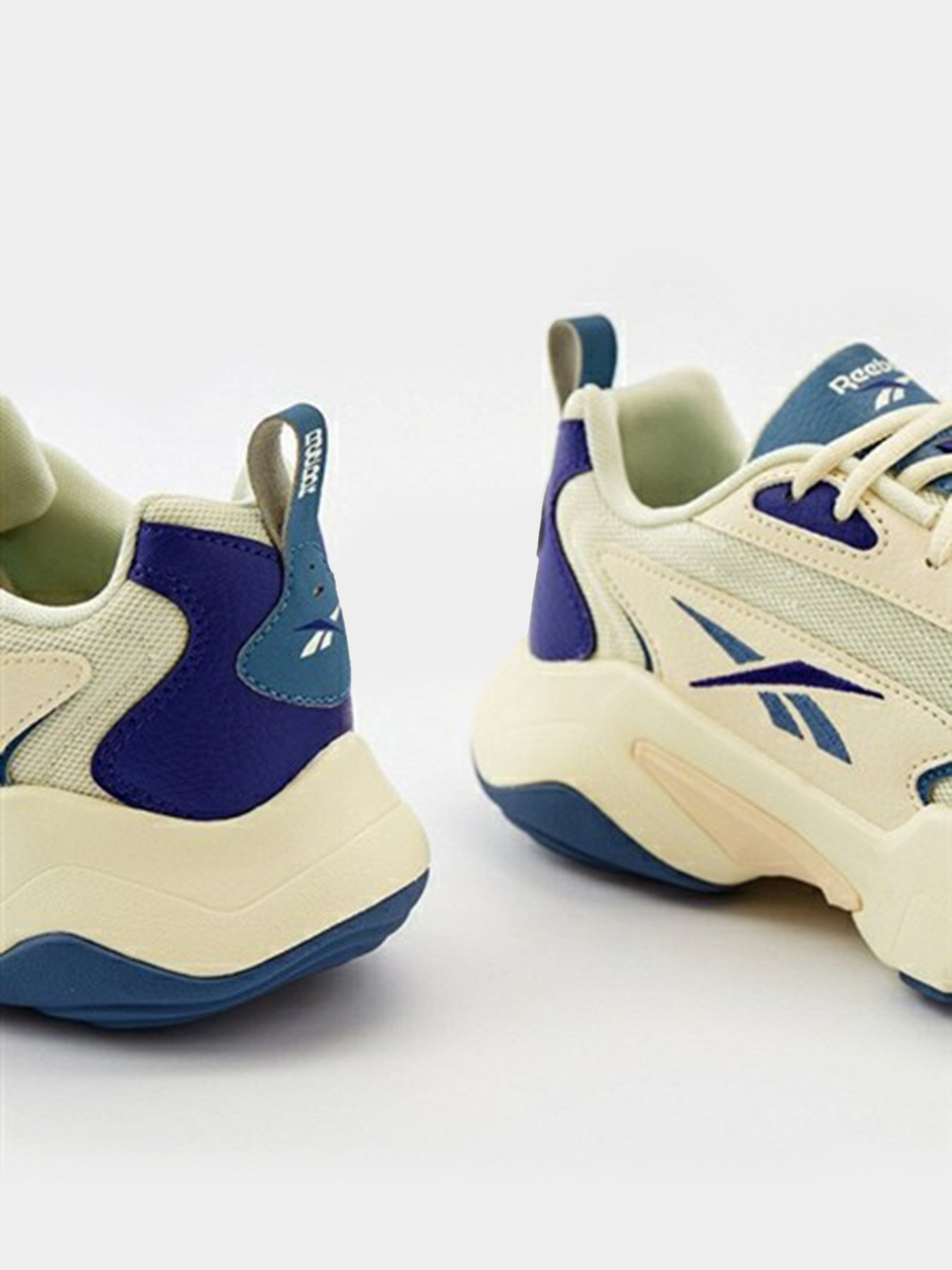 Кроссовки для бега Reebok VECTOR RUNNER модель H05914 Фото
