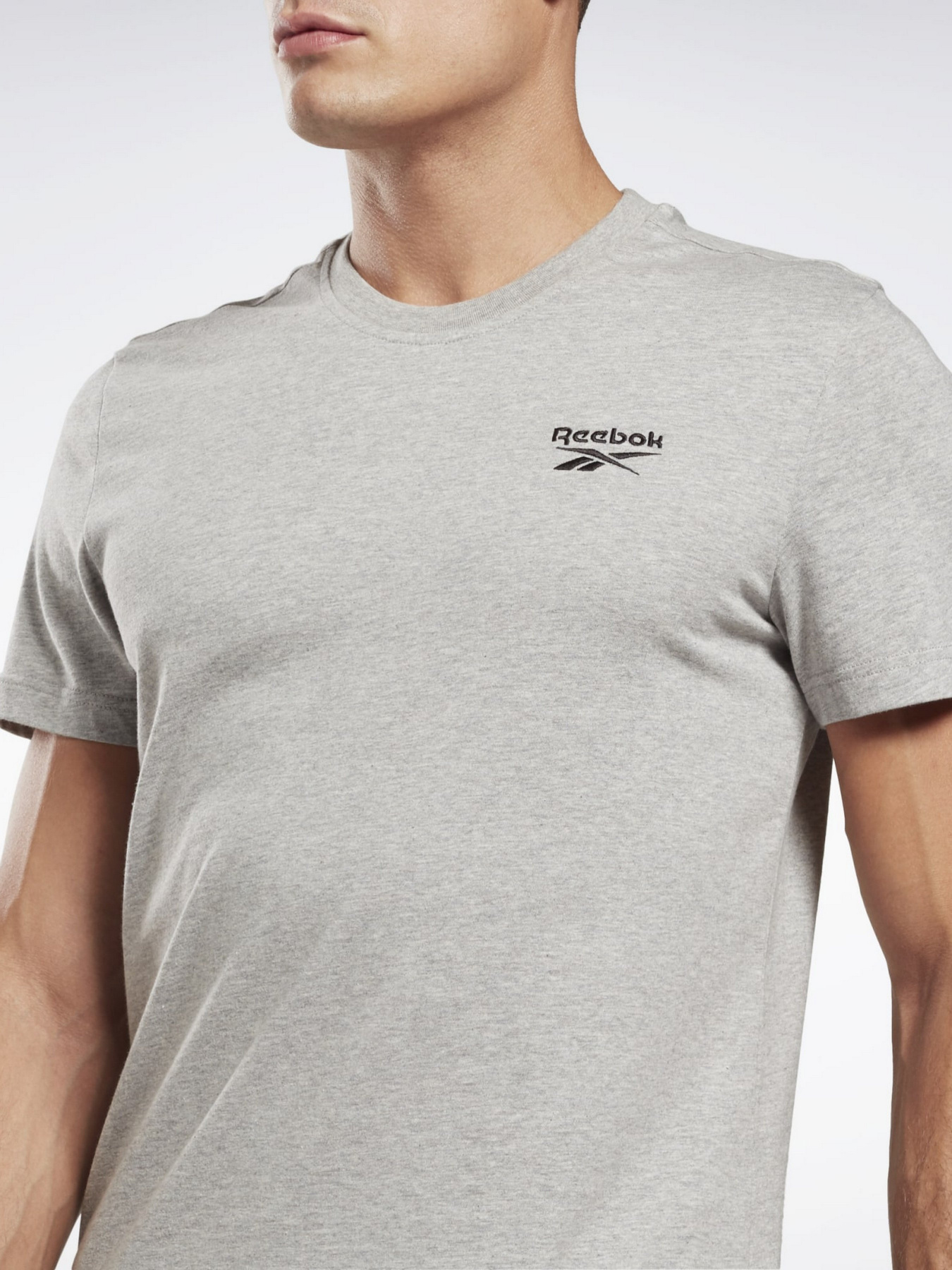 Футболка Reebok Identity модель GJ0640 Фото