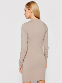 Платье мини Reebok CL WDE SLIM DRESS модель GR0363 Фото