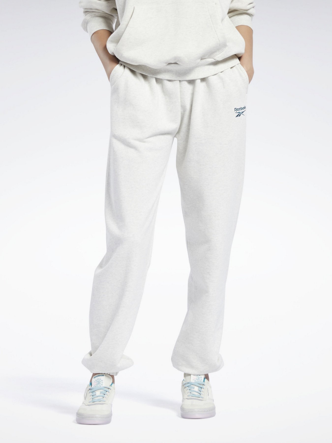 Штаны спортивные Reebok CL PF SM LOGO FT PANT модель GS1745 Фото