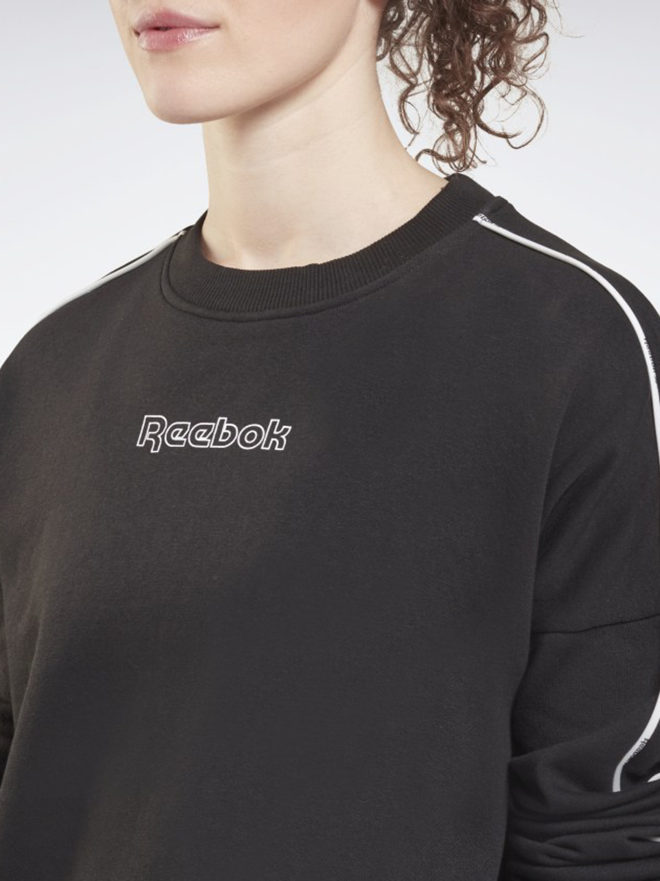 Спортивный костюм Reebok TE PIPING TRACKSUIT модель GV3293 Фото