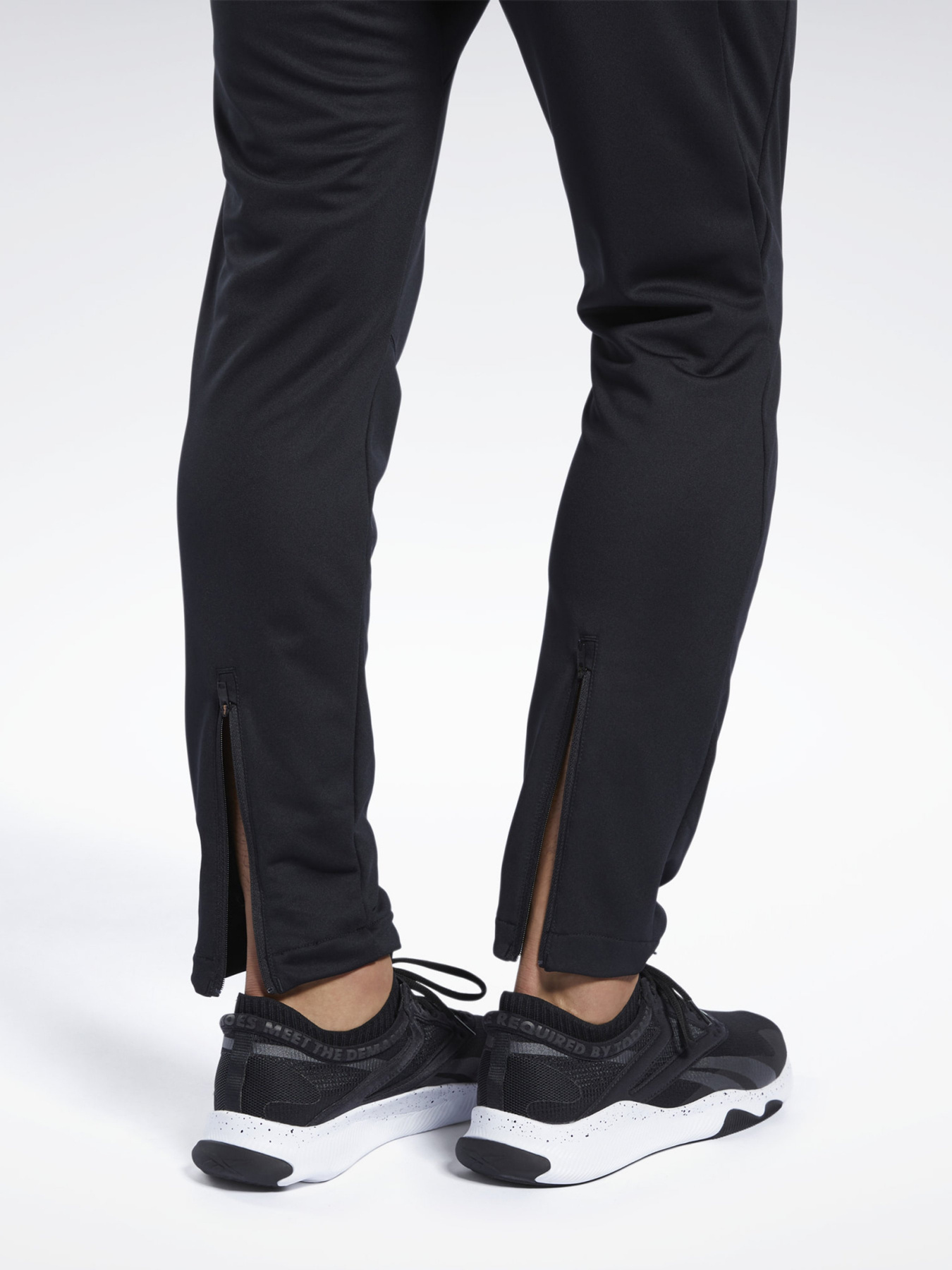 Брюки Reebok Workout Ready Knit модель FJ4057 Фото