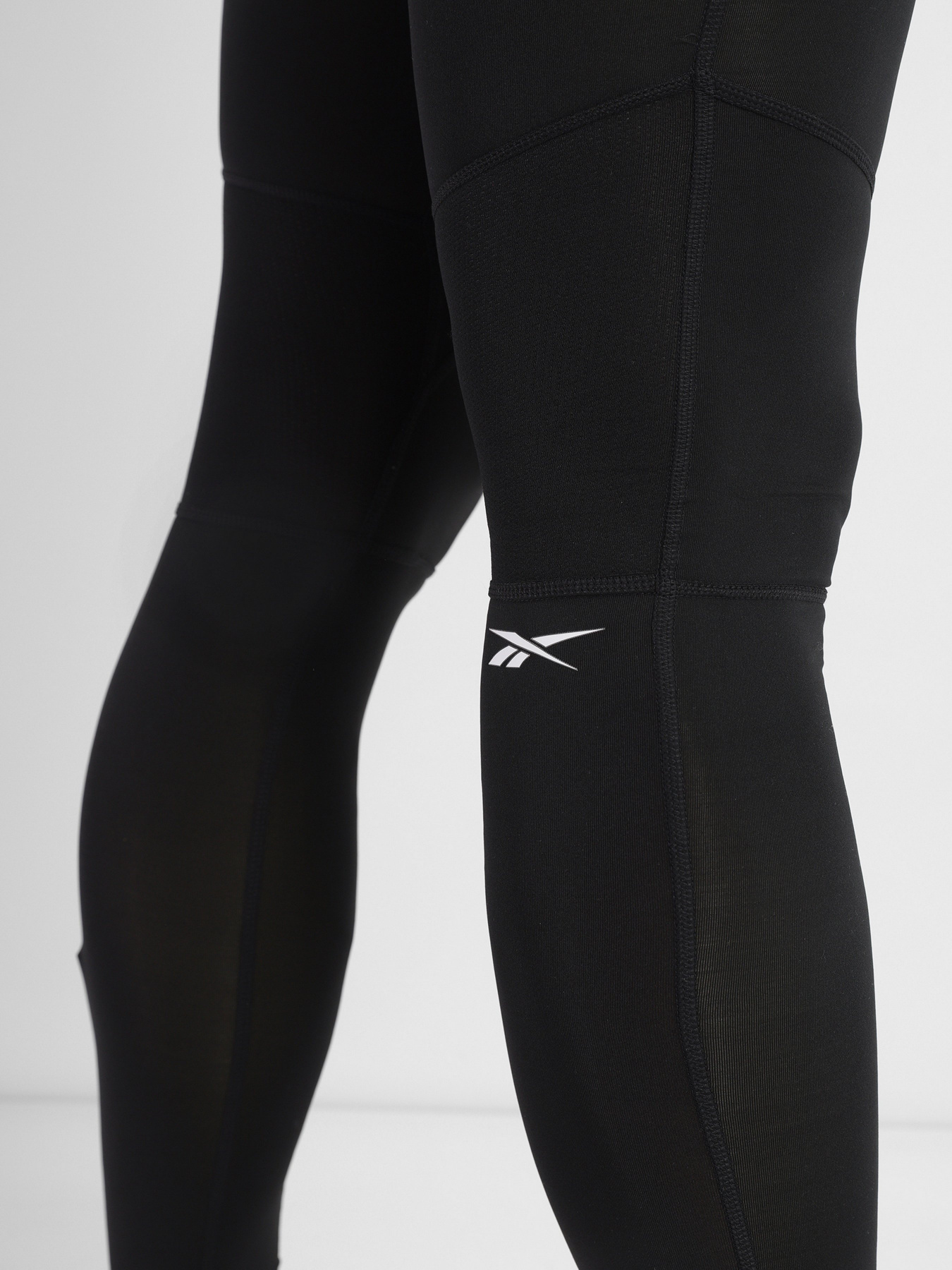 Тайтсы Reebok Workout Ready Compression модель FP9107 Фото
