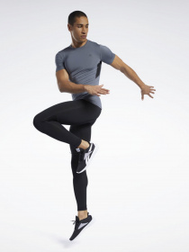 Тайтсы Reebok Workout Ready Compression модель FP9107 Фото