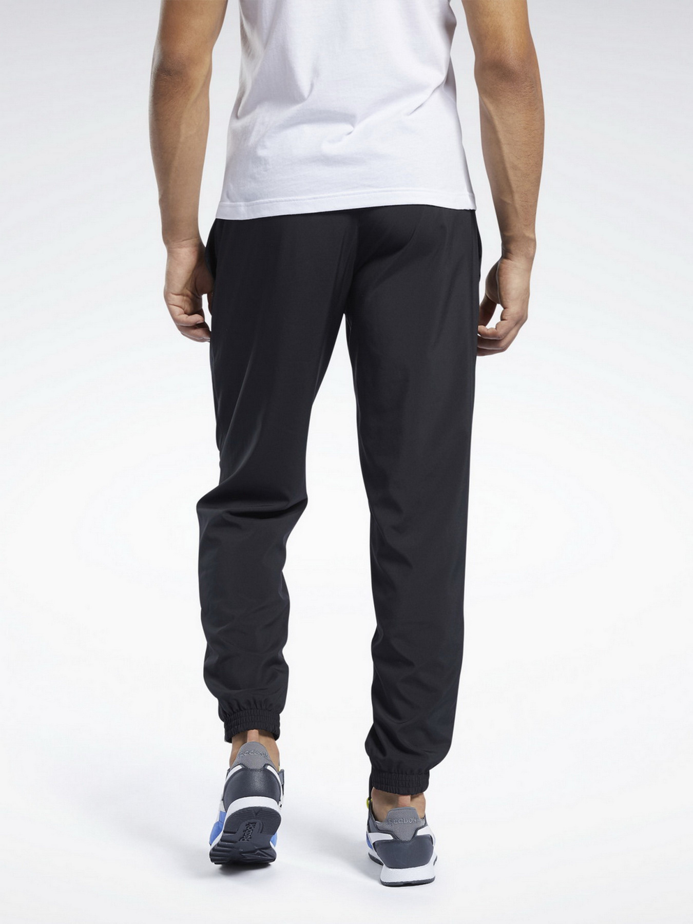 Штаны спортивные Reebok Training Essentials Woven Cuffed модель FP9141 Фото