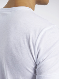 Футболка Reebok Graphic Series Linear Logo модель FP9163 Футболка Reebok Graphic Series Linear Logo модель FP9163 Фото