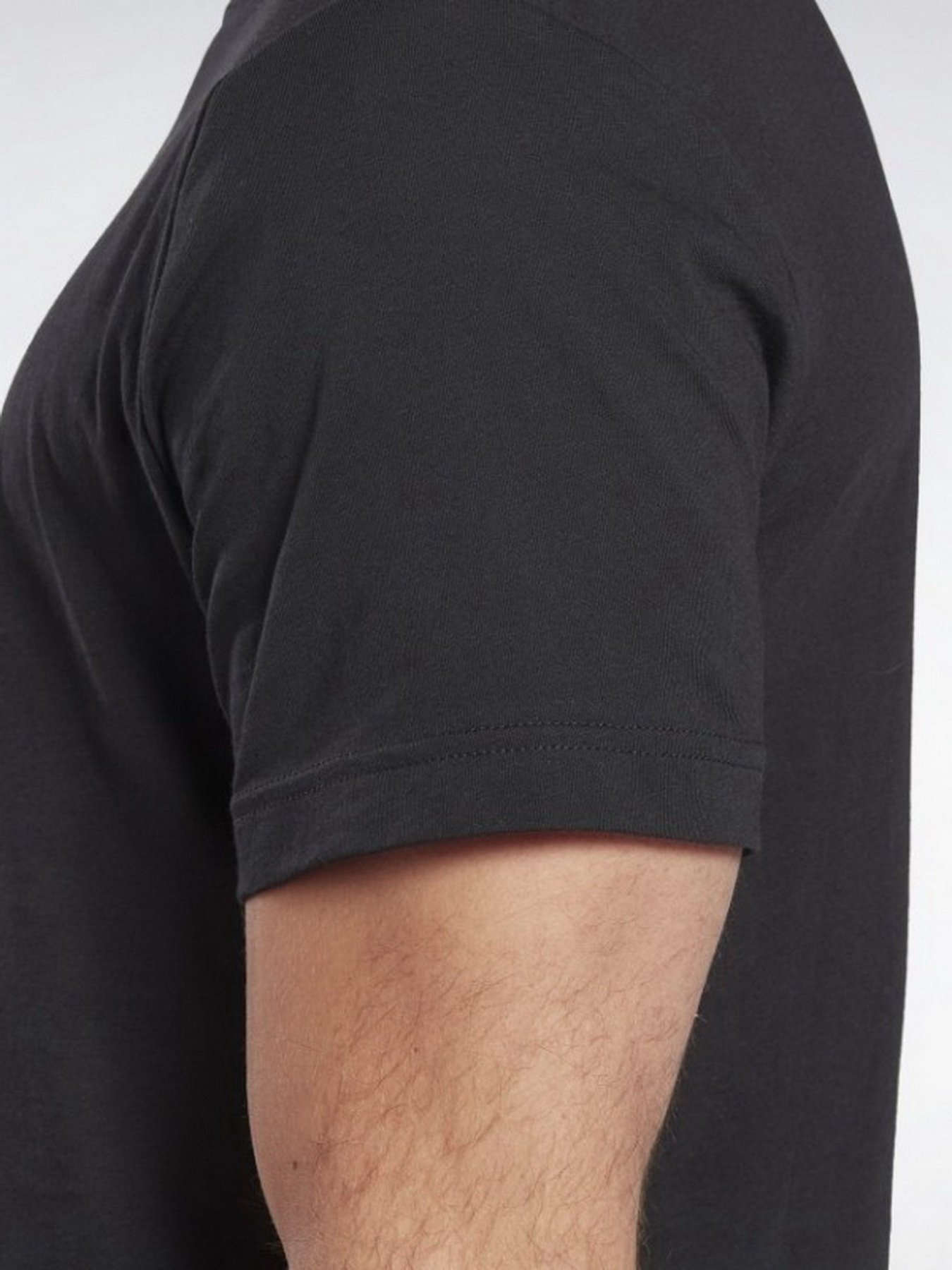 Футболка Reebok Gb Short Sleeve Cotton Vector модель FT9617 Фото