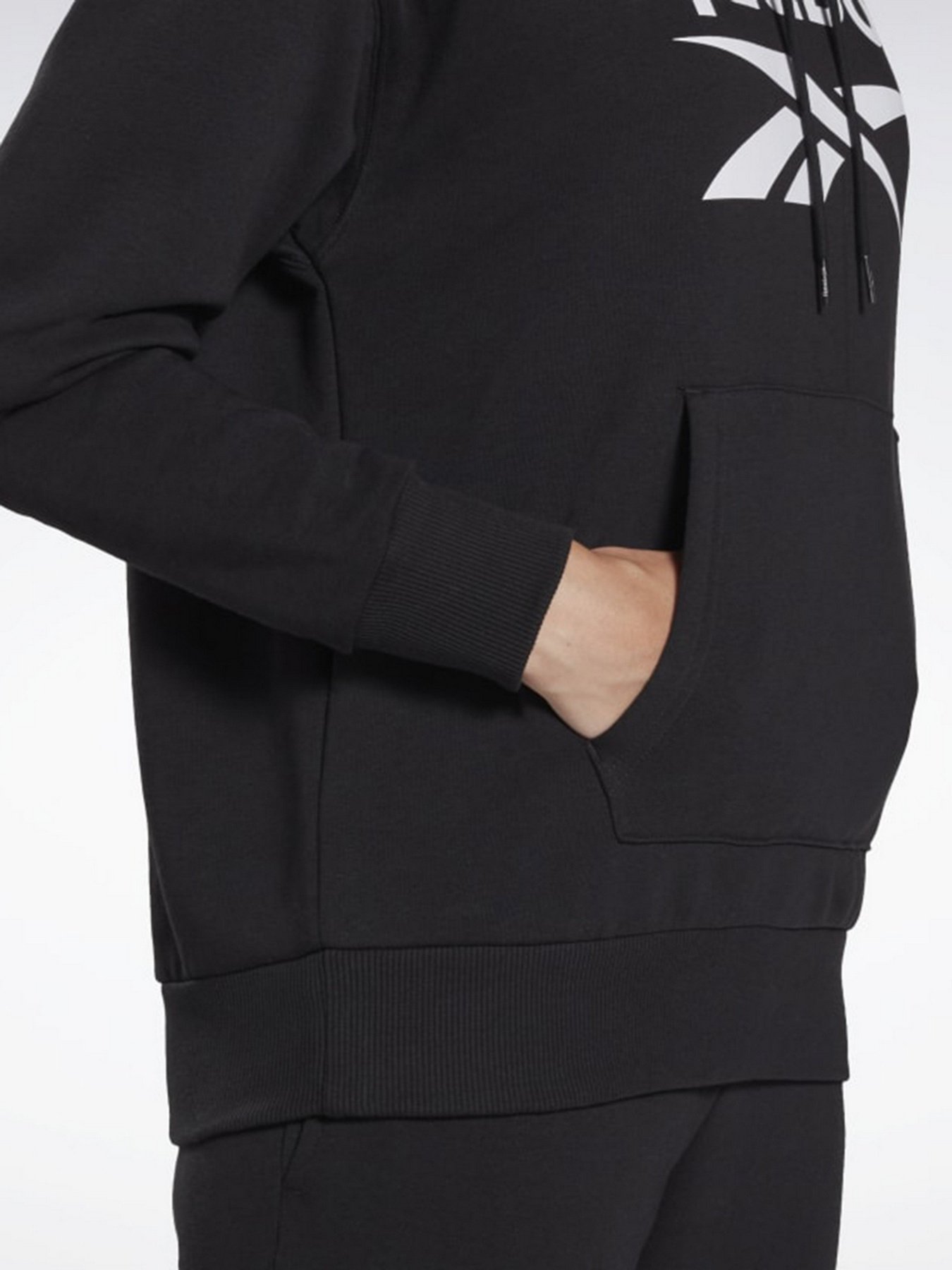 Худі Reebok Identity модель GI6699 Худі Reebok Identity модель GI6699 Фото