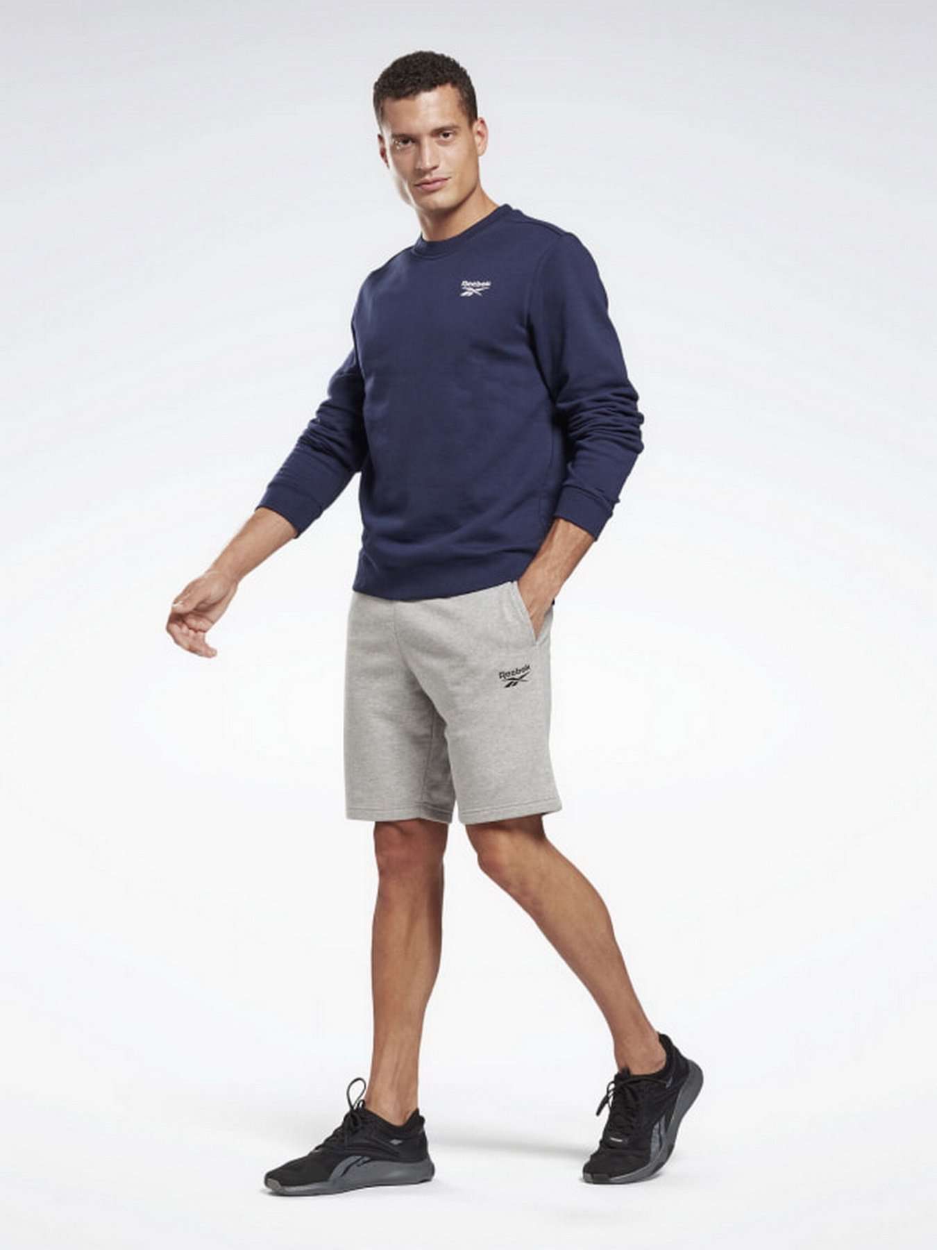 Шорты Reebok модель GJ0557 Фото