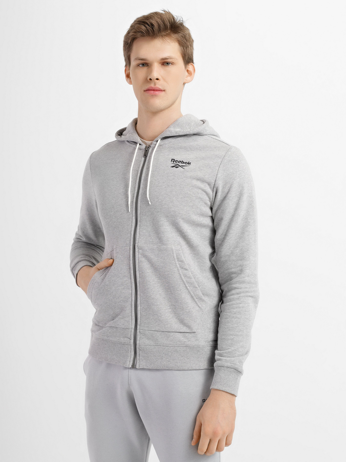 Спортивная кофта Reebok IDENTITY ZIP-UP модель GJ0643 Спортивная кофта Reebok IDENTITY ZIP-UP модель GJ0643 Фото