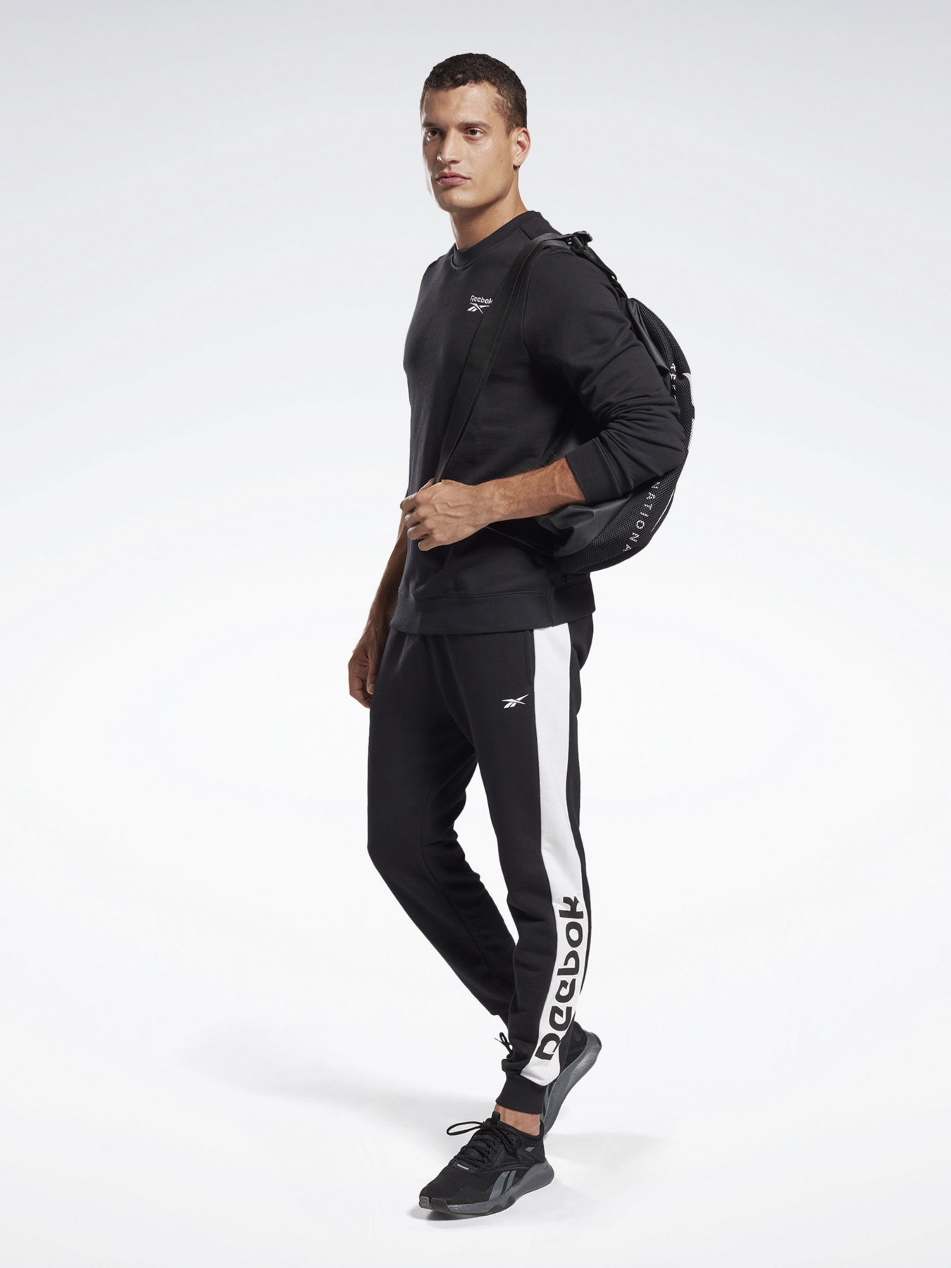 Свитшот Reebok Identity Crew модель GL3167 Фото