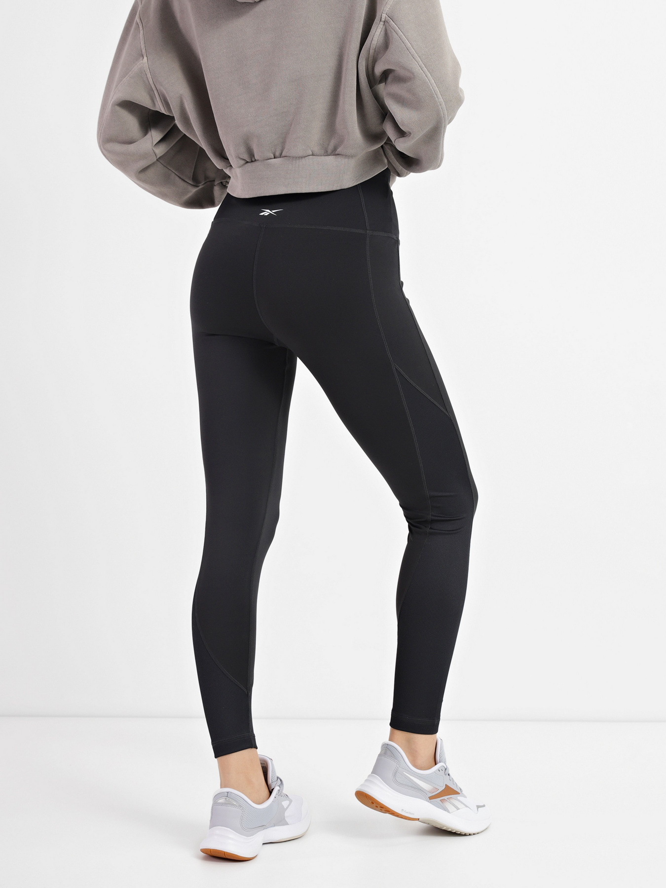 Спортивні леггінси Reebok Workout Ready модель GR9507 Фото