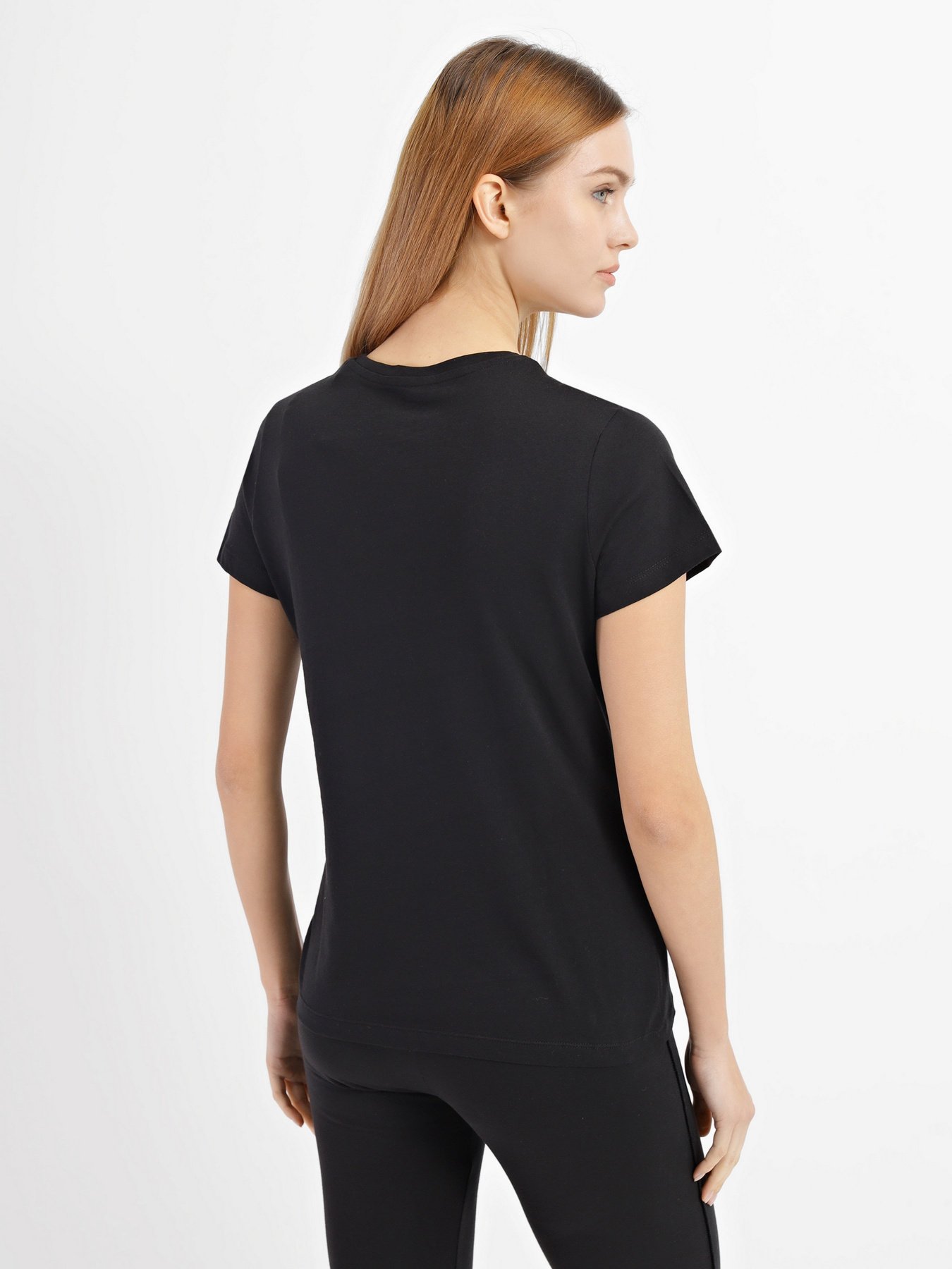 Футболка Reebok Training Essentials Graphic модель GU8329 Фото