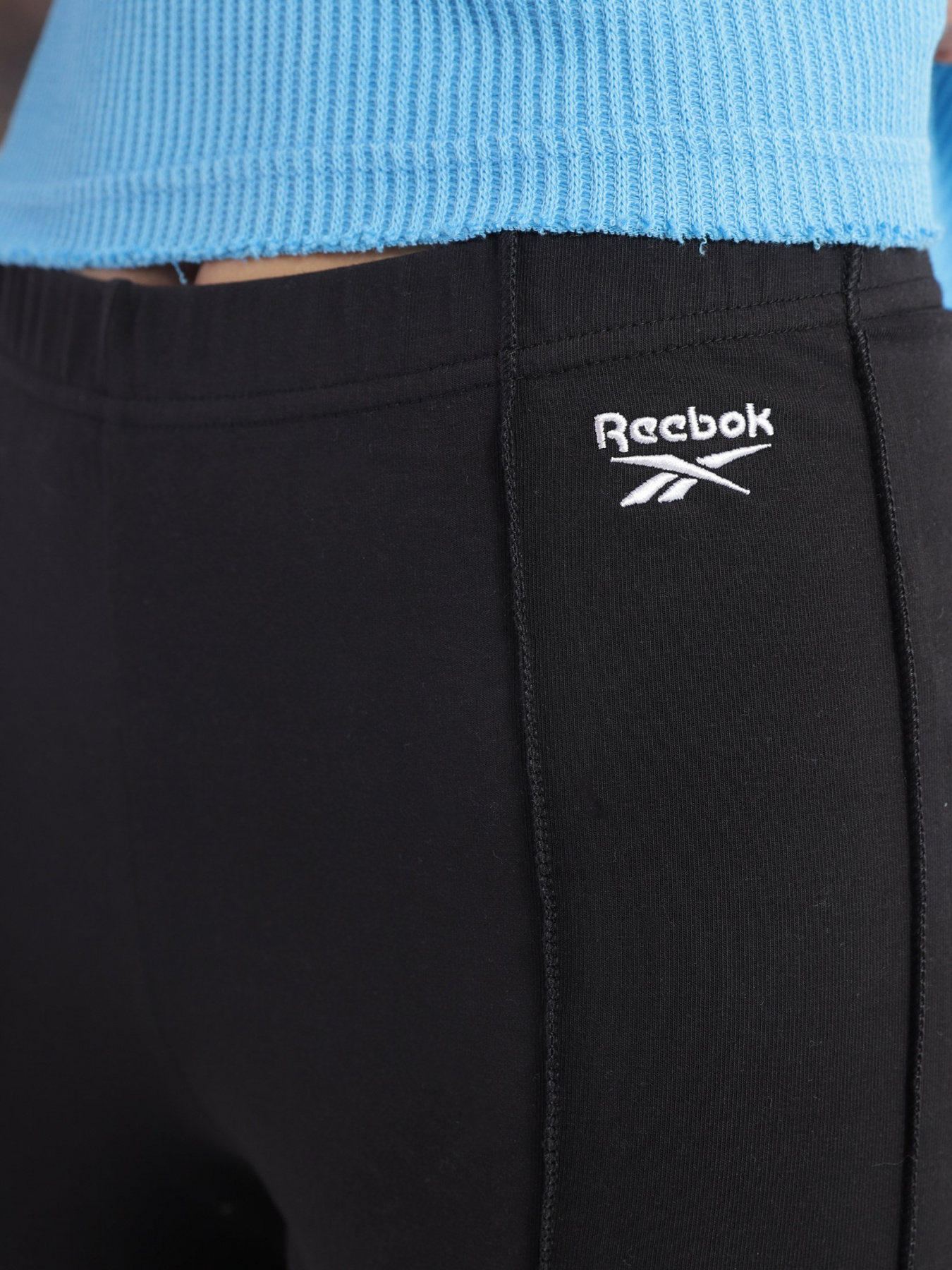 Леггинсы спортивные Reebok CLASSICS модель H46800 Фото