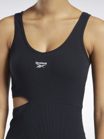 Сукня міні Reebok Classics Slim модель H46805 Сукня міні Reebok Classics Slim модель H46805 Фото