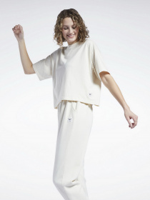 Футболка Reebok Classics Natural Dye Cropped T-Shirt модель H46810 Фото