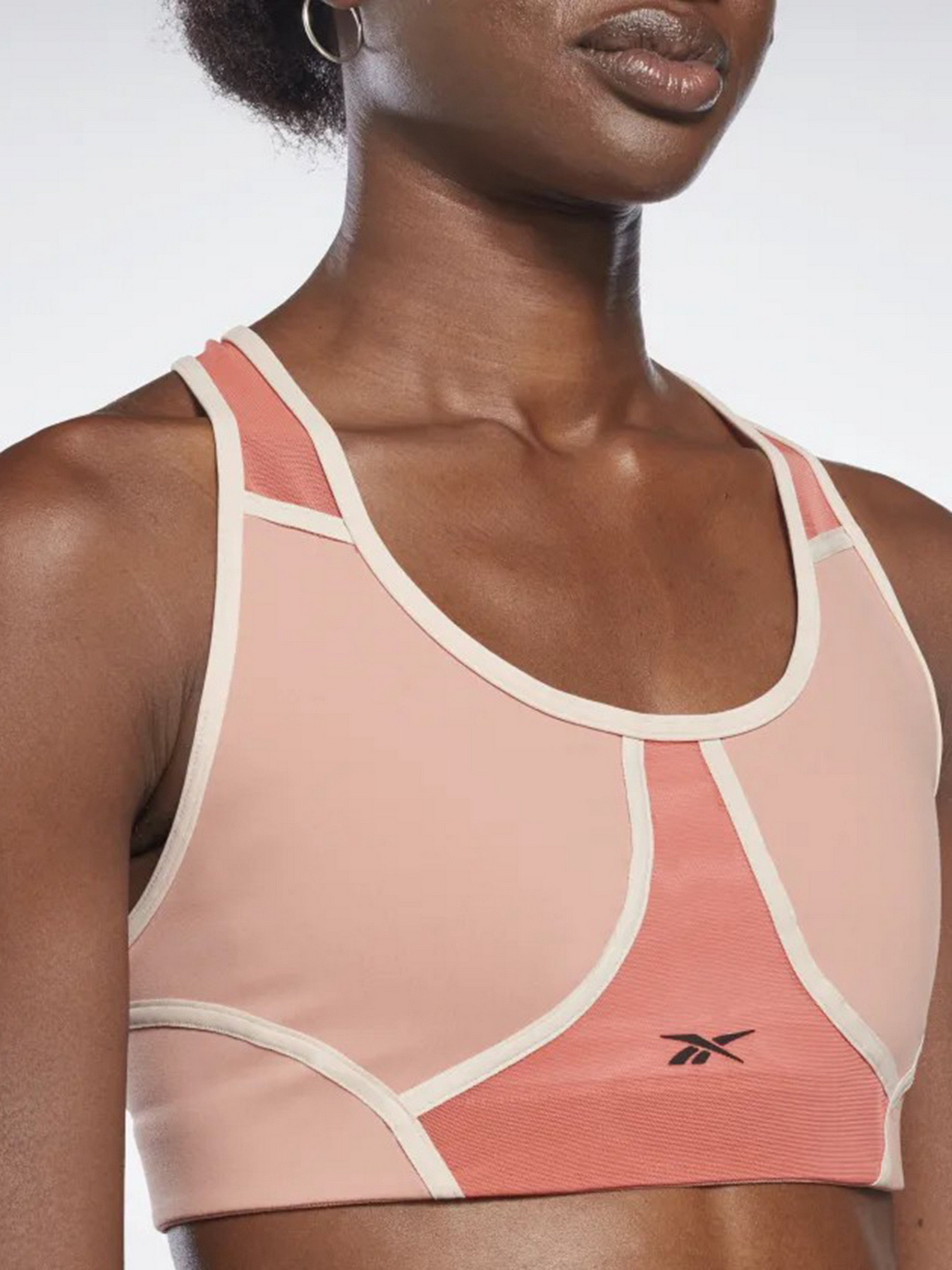 Топ спортивный Reebok Lux Racer Padded Colorblocked модель H49065 Фото