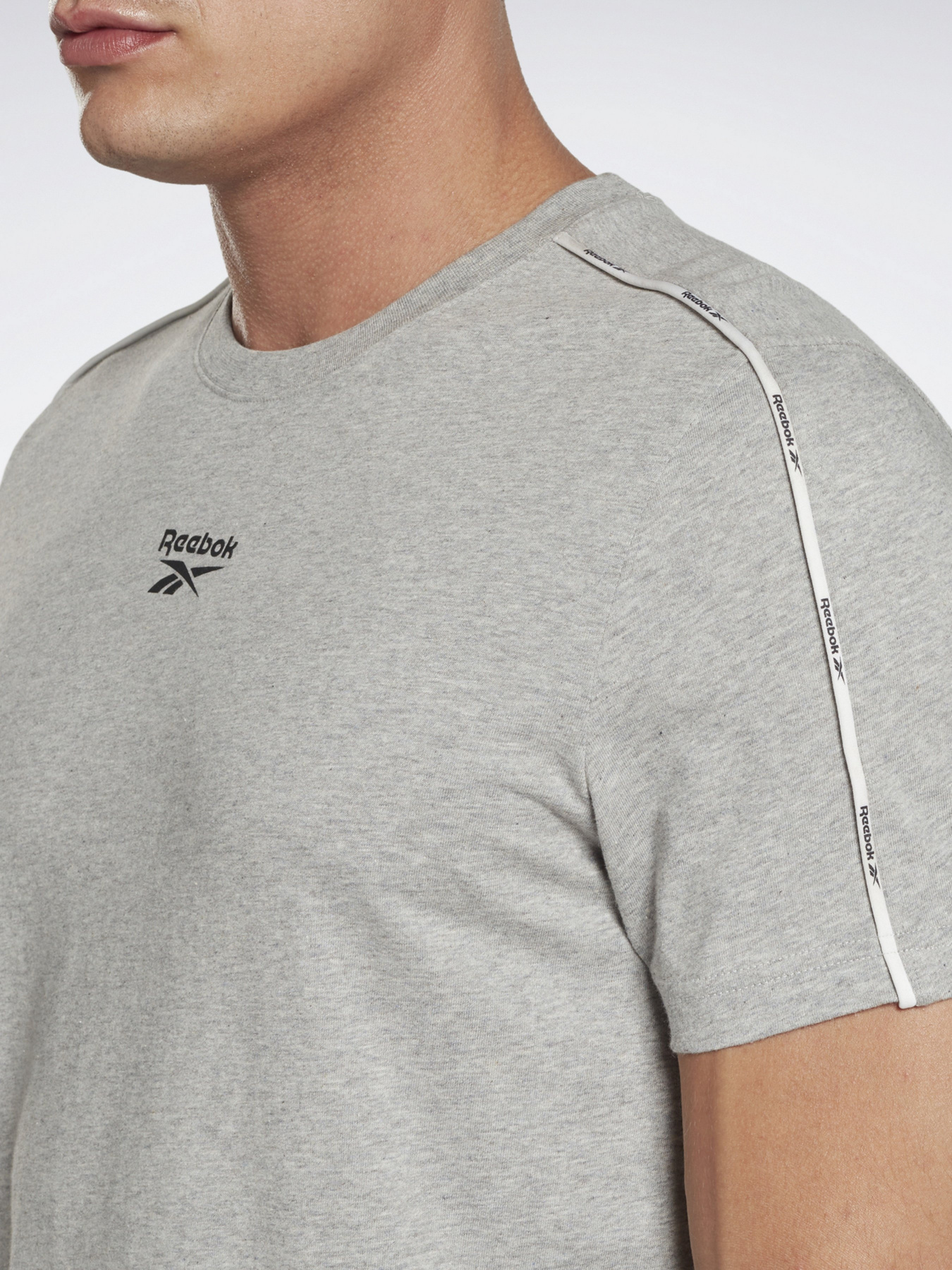 Футболка Reebok Workout Ready Piping модель HA1066 Фото