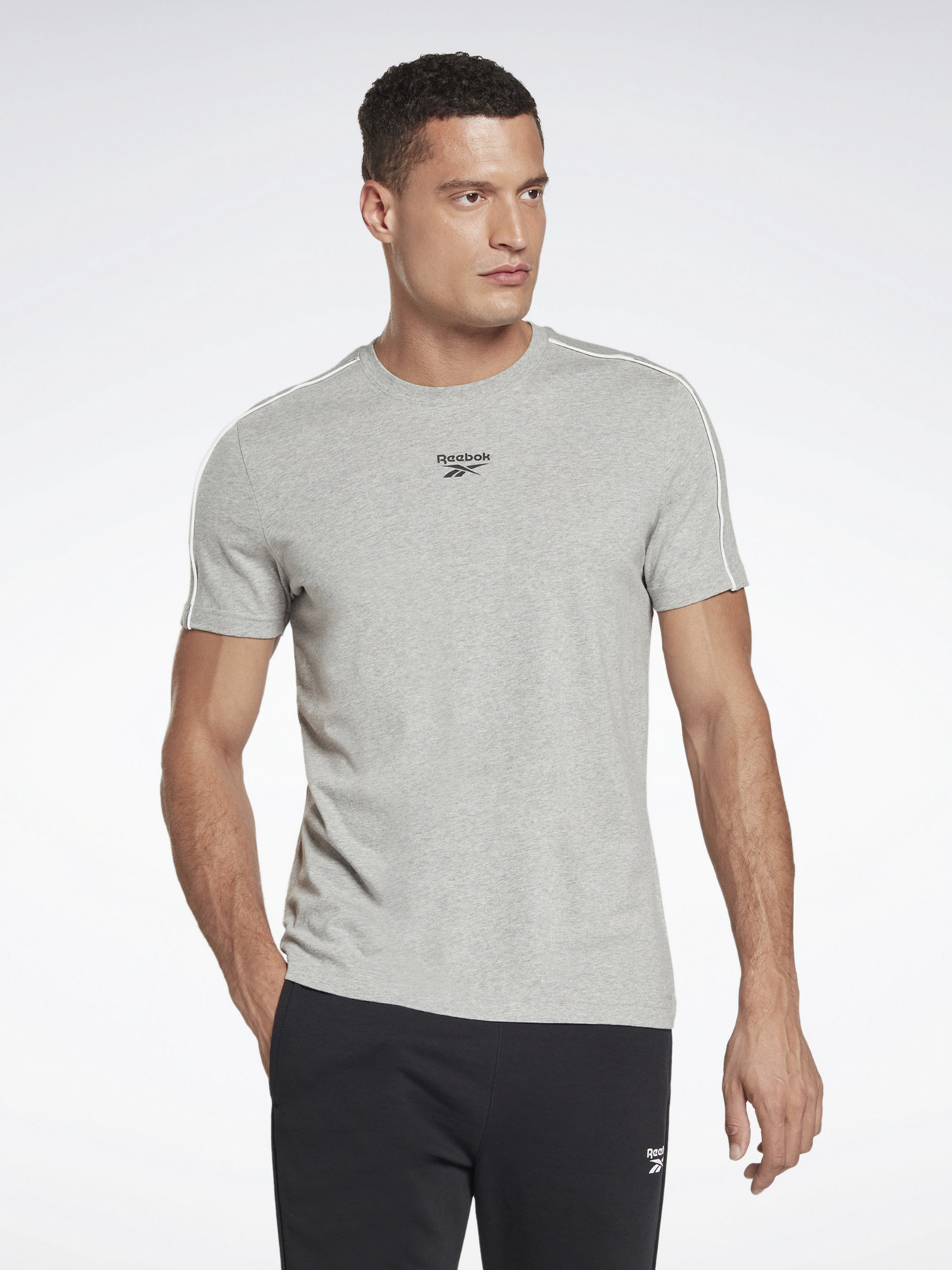 Футболка Reebok Workout Ready Piping модель HA1066 Фото