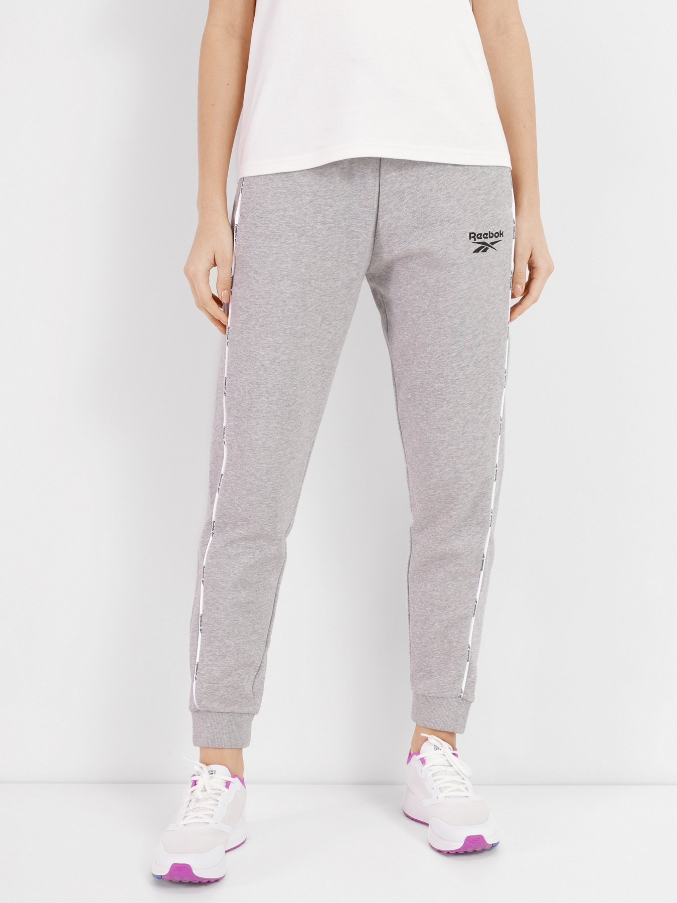 Штаны спортивные Reebok Piping Pack модель HB4031 Фото