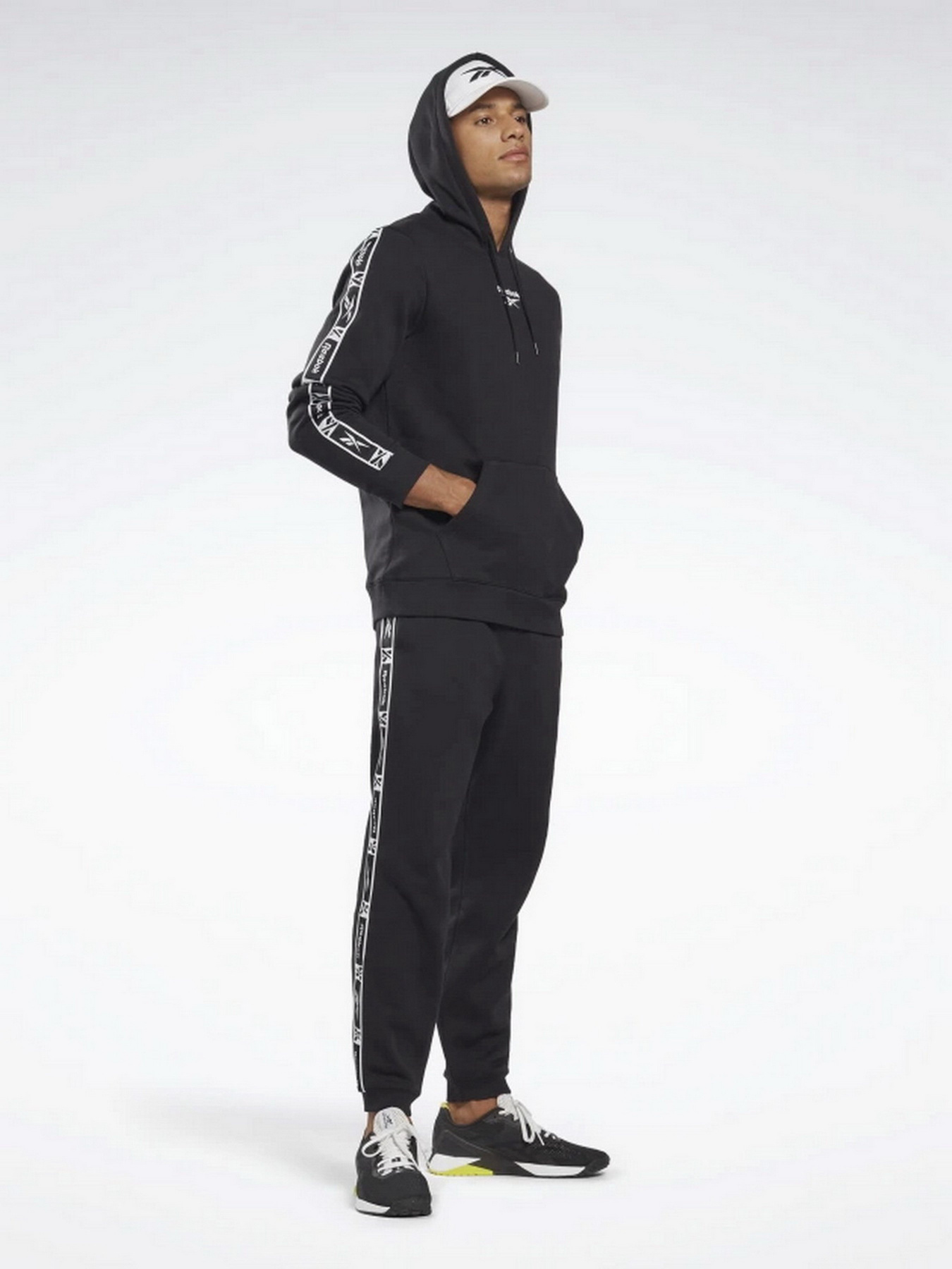 Худи Reebok Identity Tape модель HB5973 Фото