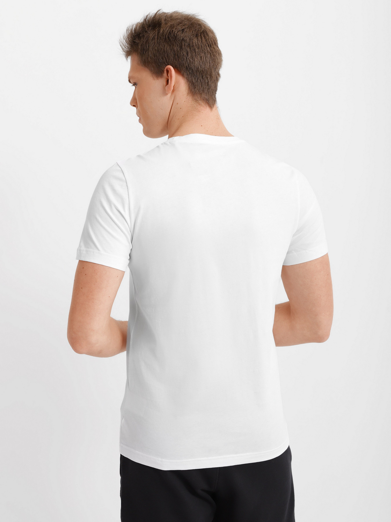 Футболка Reebok RI LEFT CHEST LOGO TEE модель HG4443 Фото