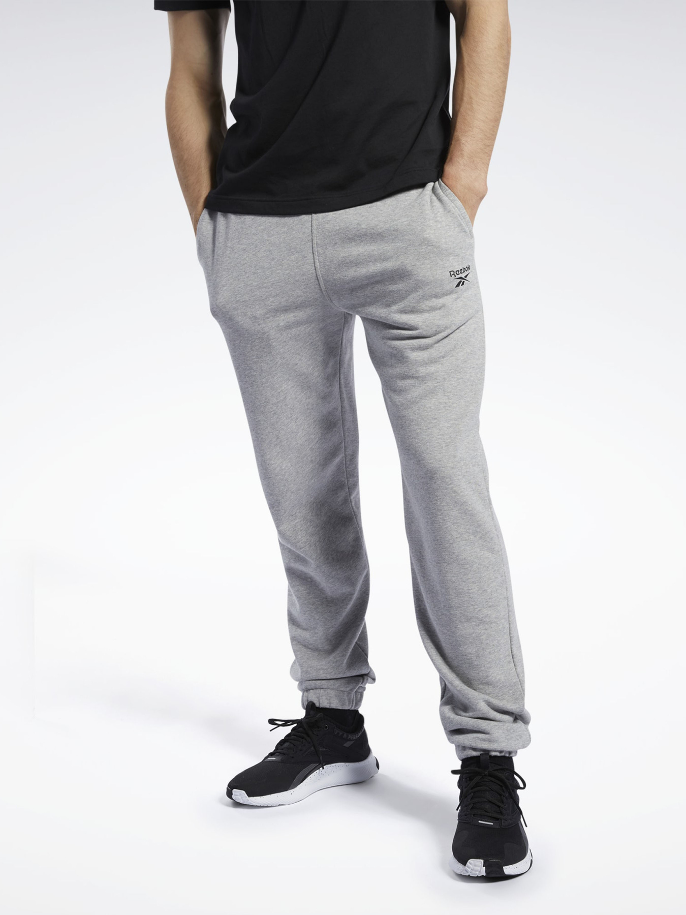 Спортивні штани Reebok Training Essentials модель FJ4682 Фото