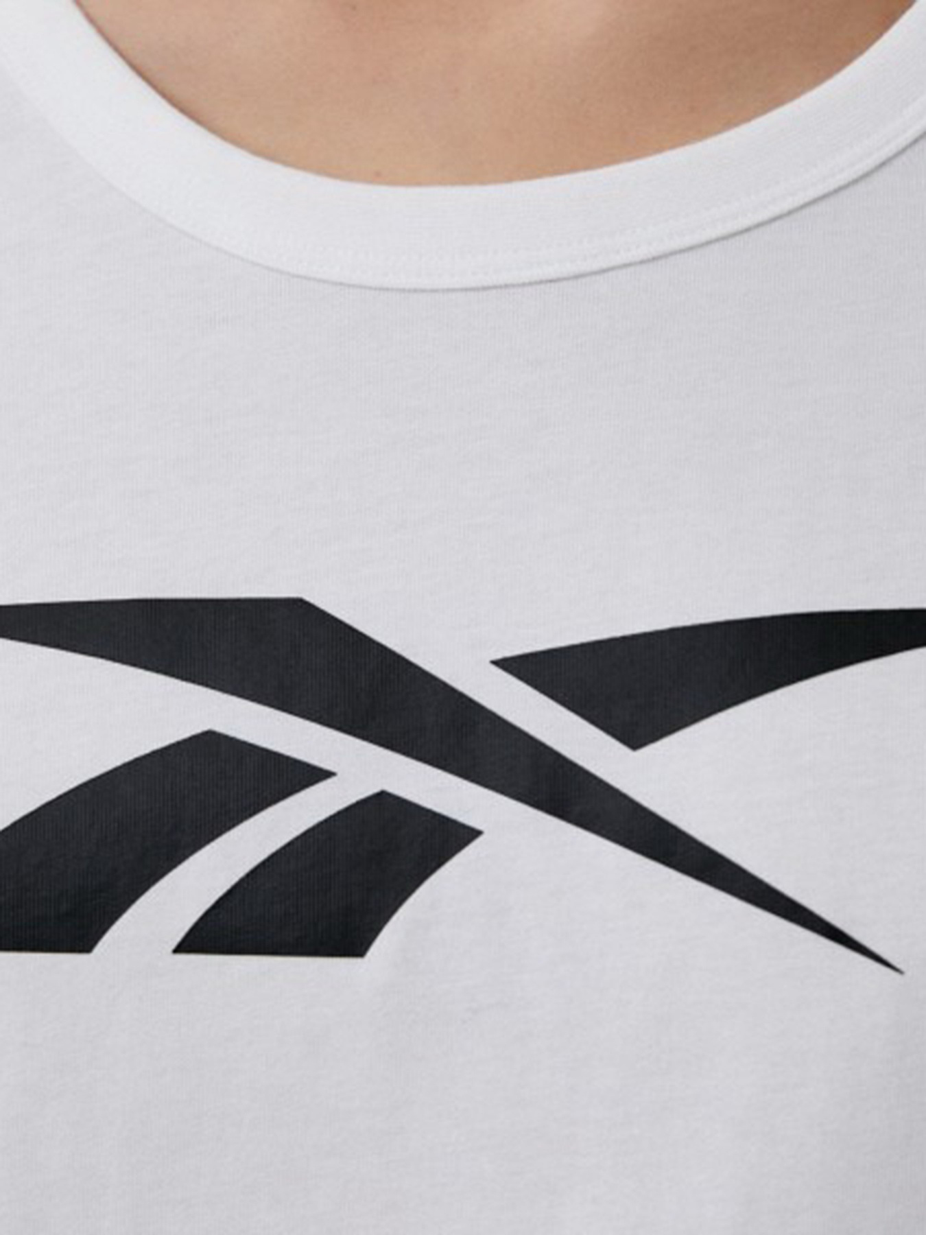 Футболка Reebok Classics Vector модель GV5522 Фото