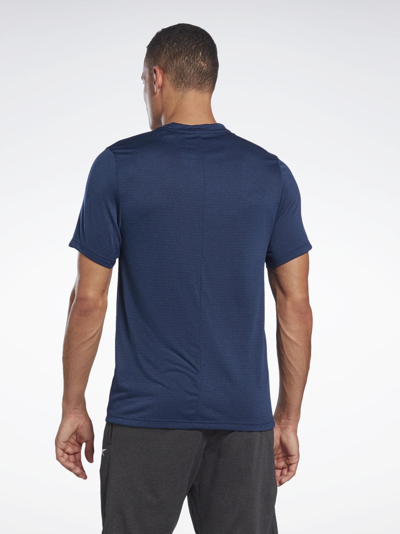 Спортивная футболка Reebok Identity модель H46642 Фото