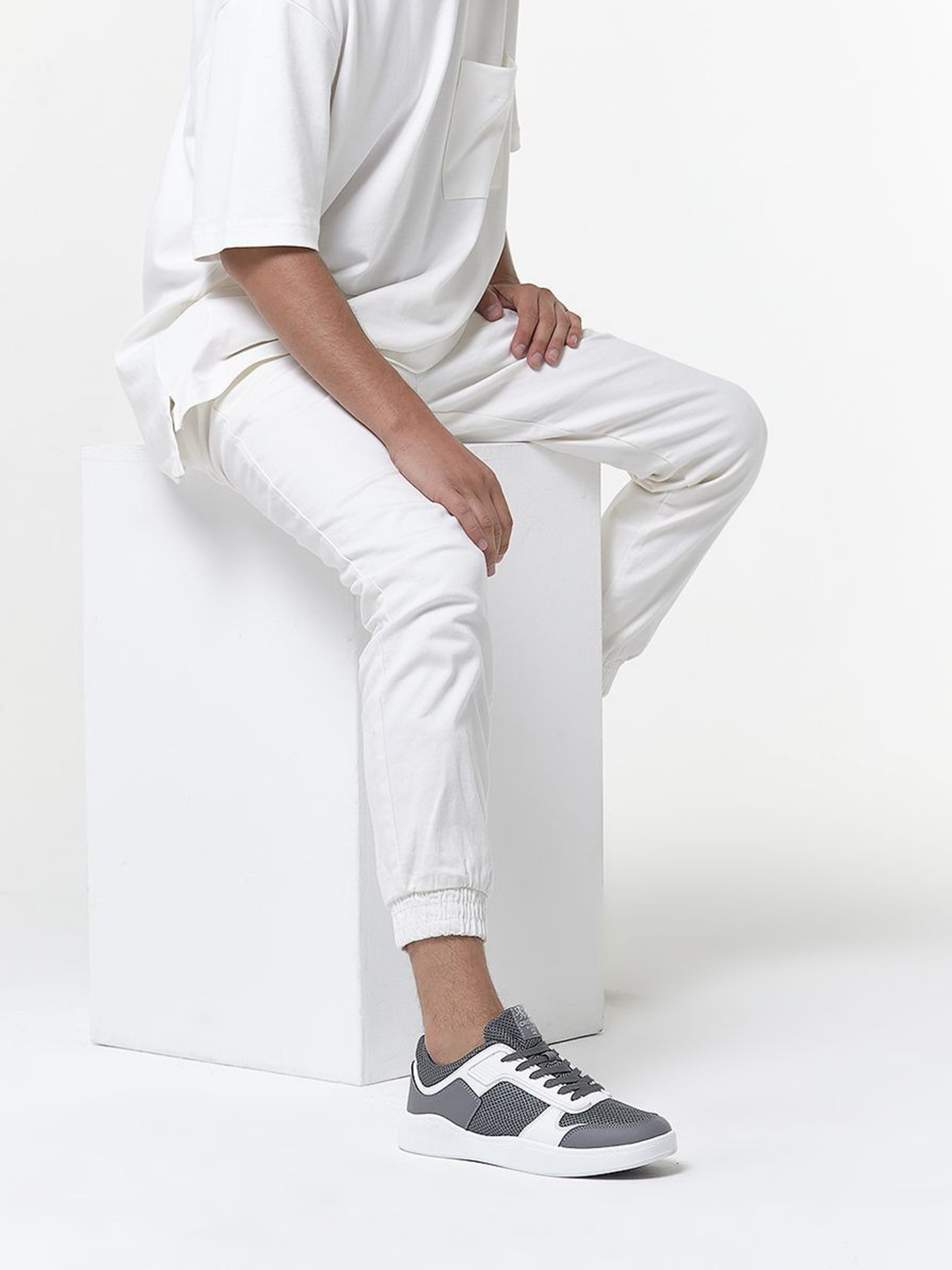 Кроссовки повседневные Crosby модель 417134/02-05 Фото