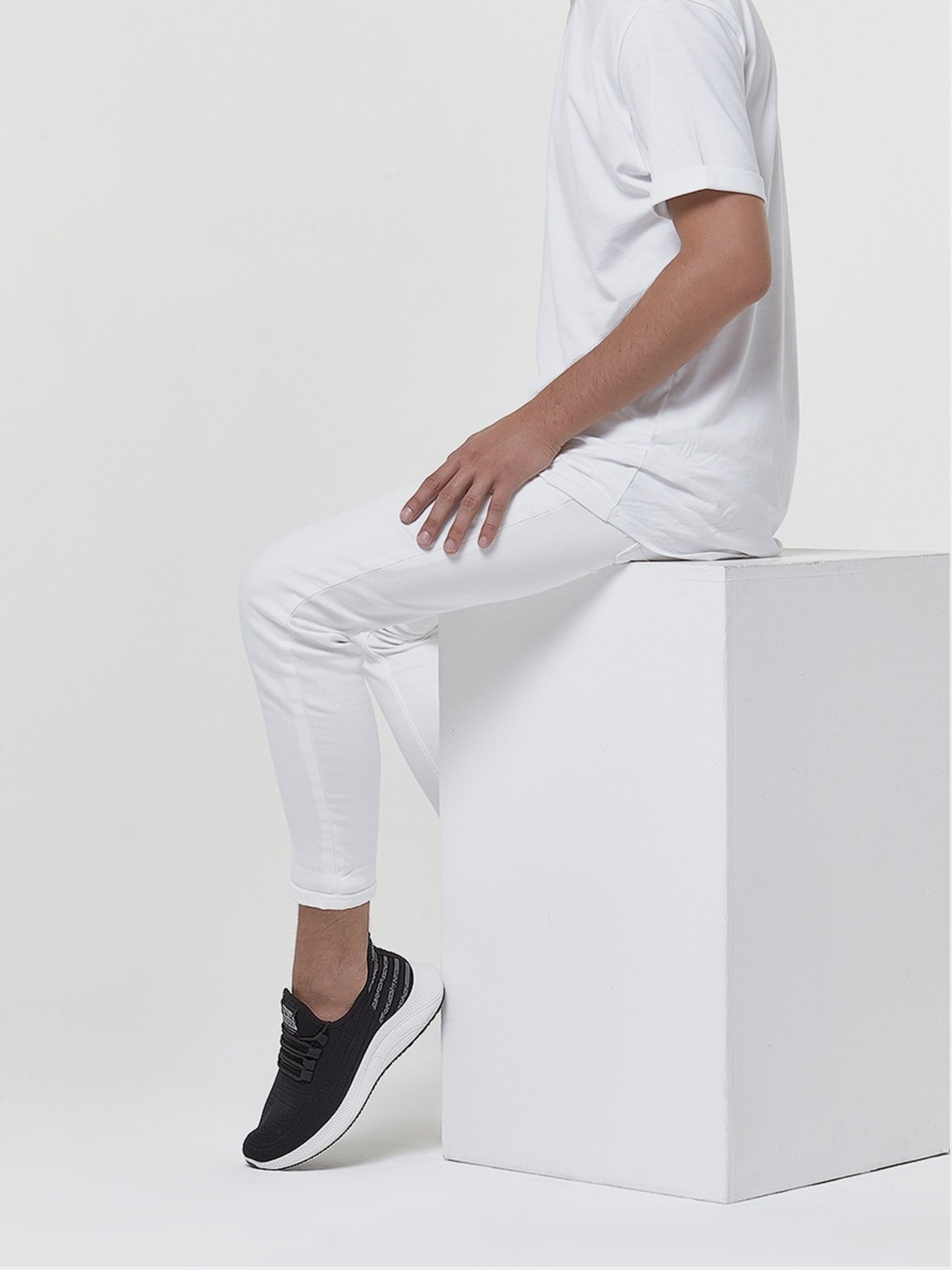 Кросівки повсякденні Crosby модель 417184/01-02 Фото