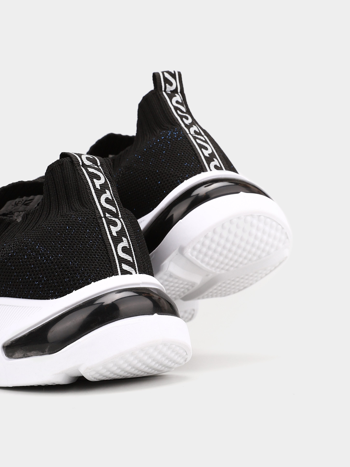 Кросівки повсякденні Crosby модель 417039/01-02 Кросівки повсякденні Crosby модель 417039/01-02 Фото