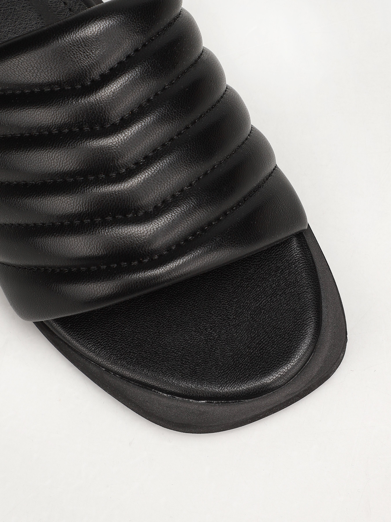 Шлепанцы Betsy модель 917016/04-01 Фото