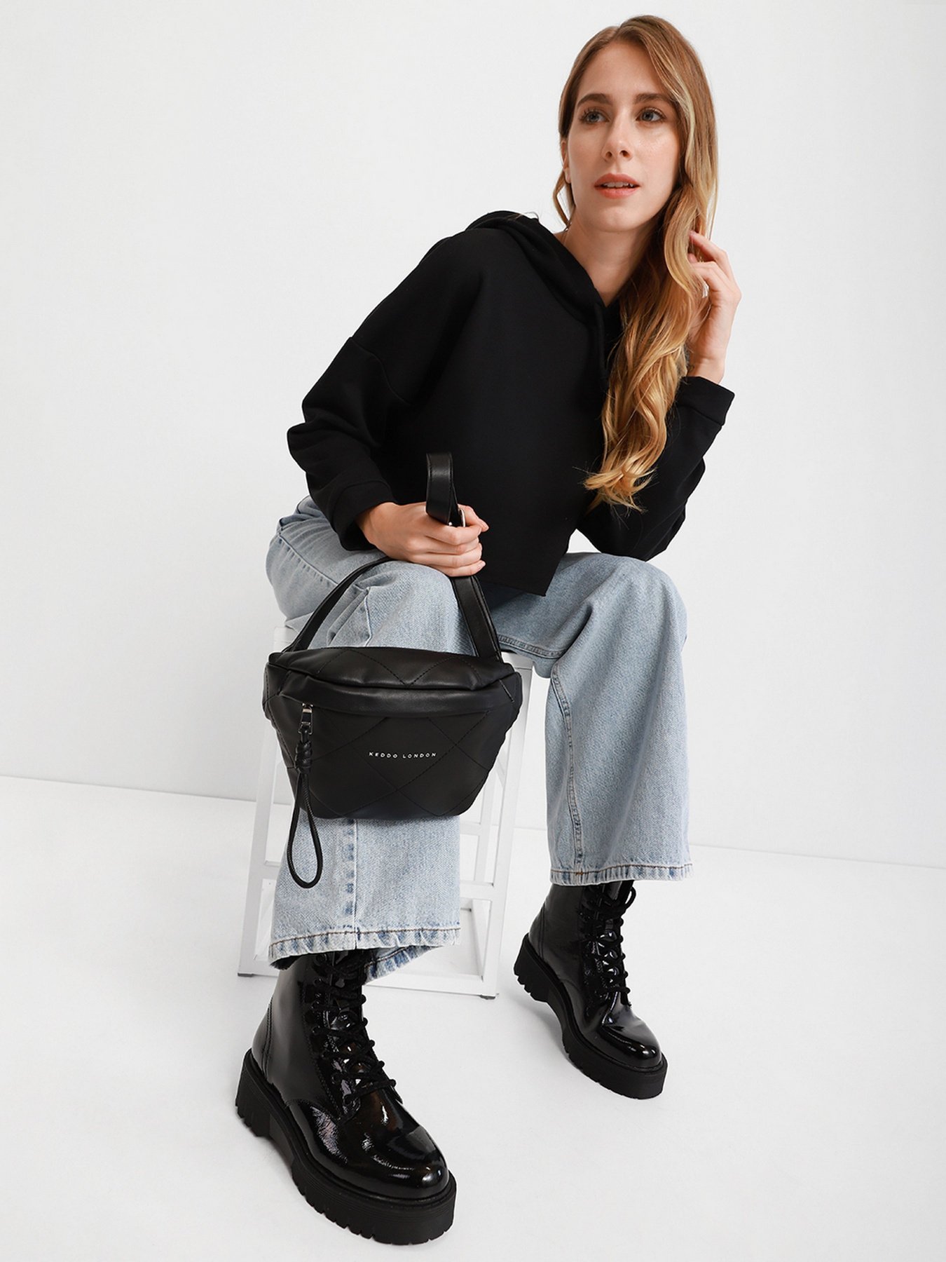 Поясная сумка Keddo модель 318101/37-01 Поясная сумка Keddo модель 318101/37-01 Фото